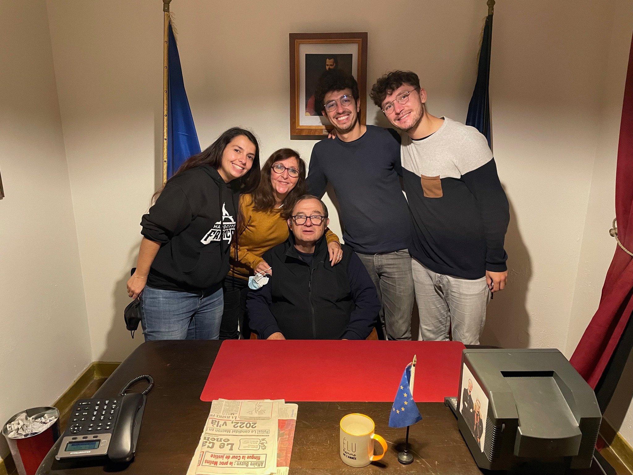Monello-Tyson-00010-with Daniel's family after an escape room.jpeg