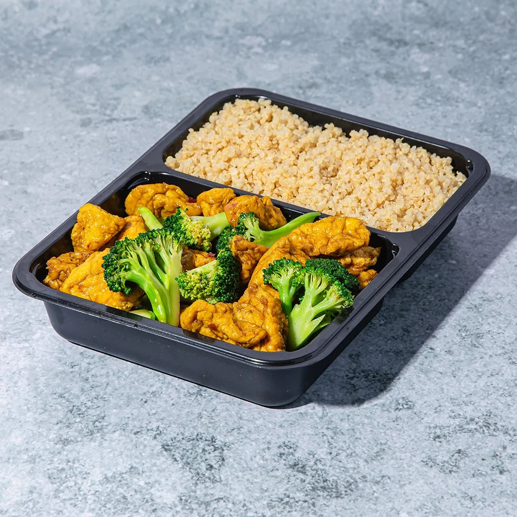 PurpleCarrot_ThaiCurryTofuNuggetswithBroccoliandTamarindCurrySauce_2.jpg