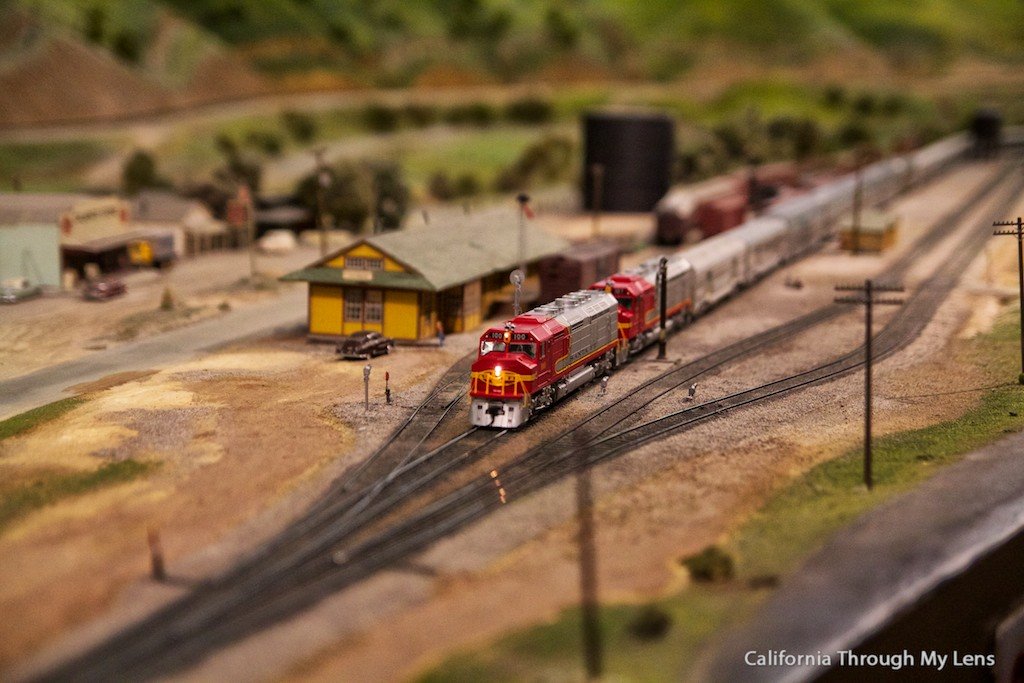 example train 2.jpg