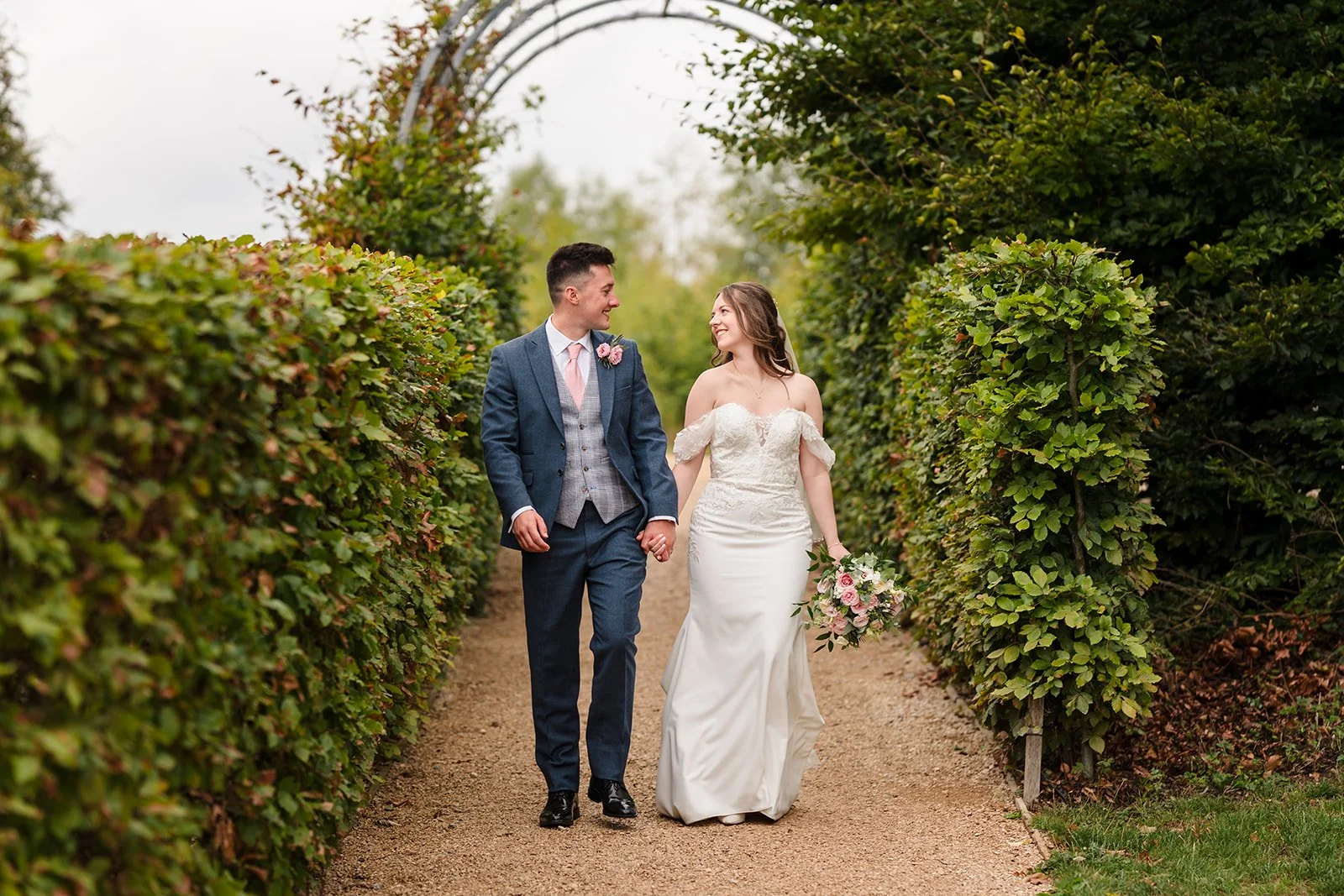 Bride_Groom_Old_Gore_Cirencester_Wedding_Photohraphy.jpg