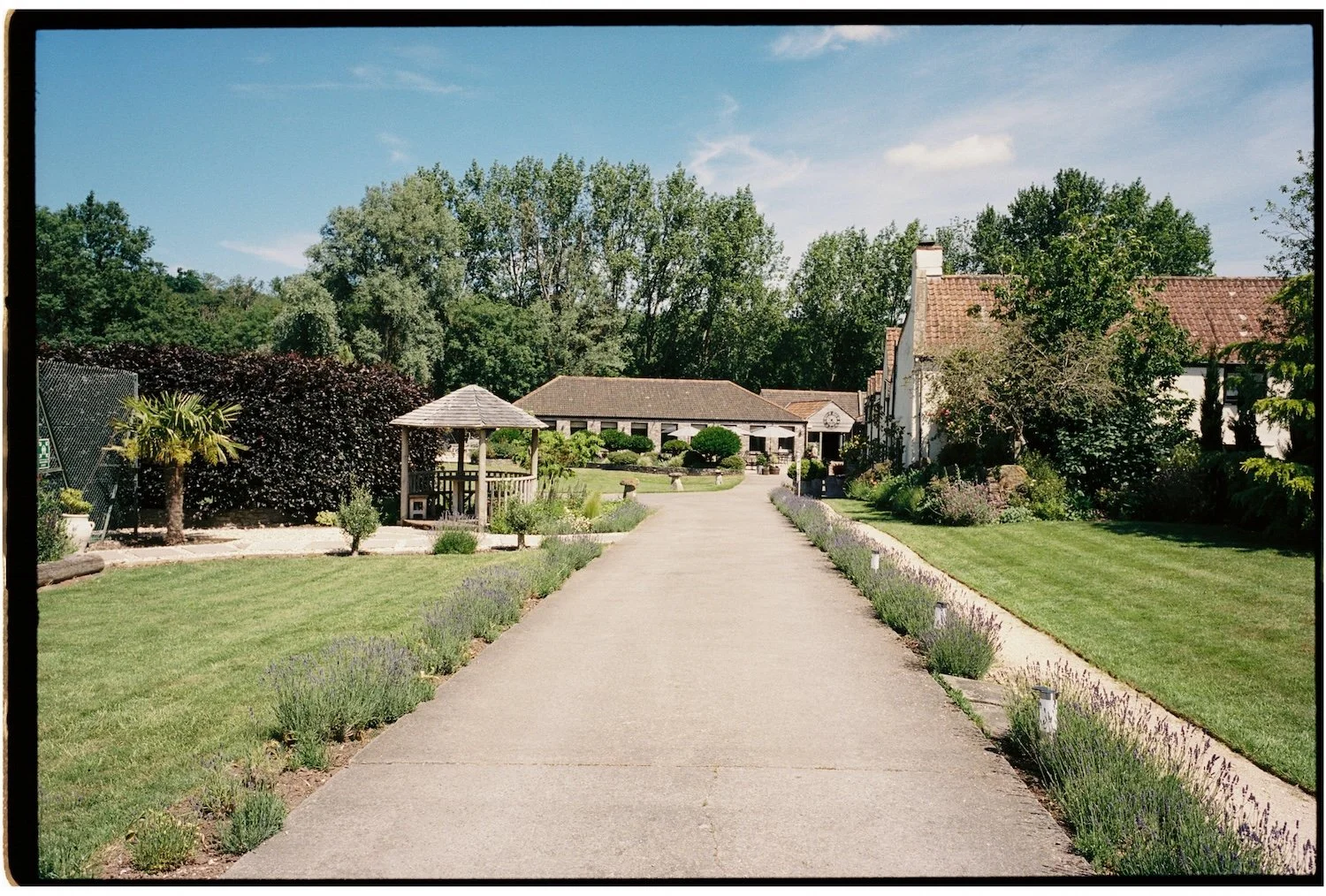 Wedding_Film_Photography_Cotswolds-4.jpg
