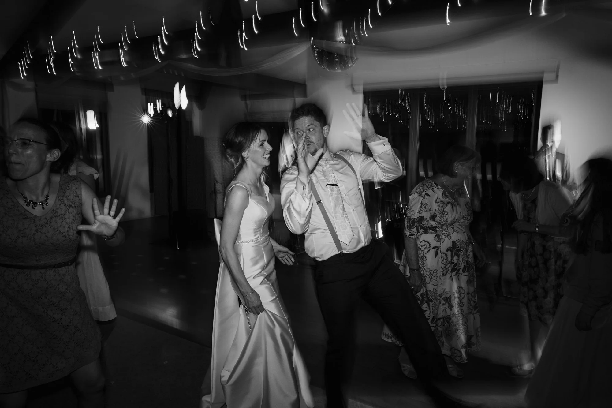 Wedding_Photography_Cotswolds_Bristol-699.jpg