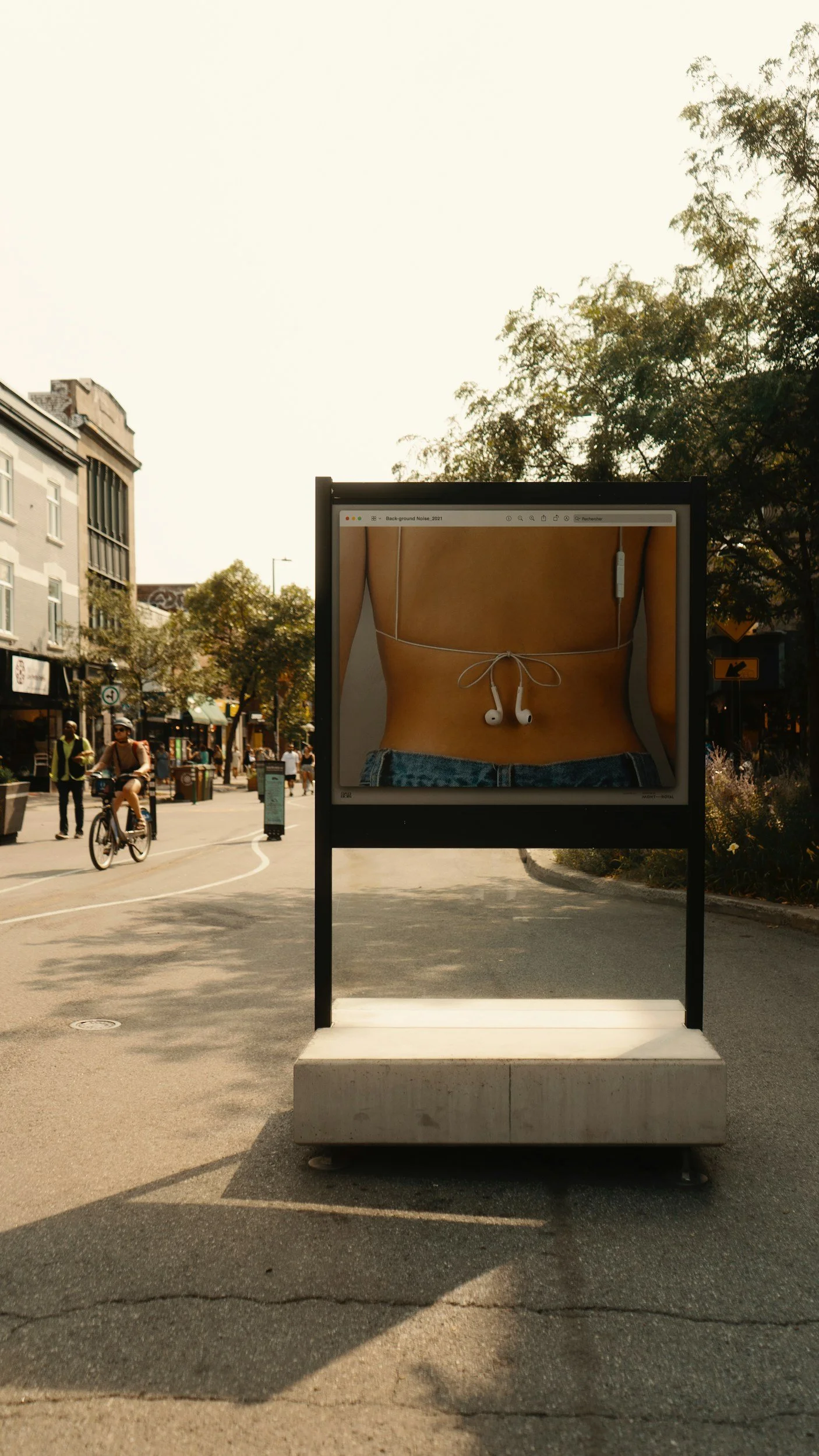 Urban Panels: The Street-Level Power of Out-of-Home Advertising