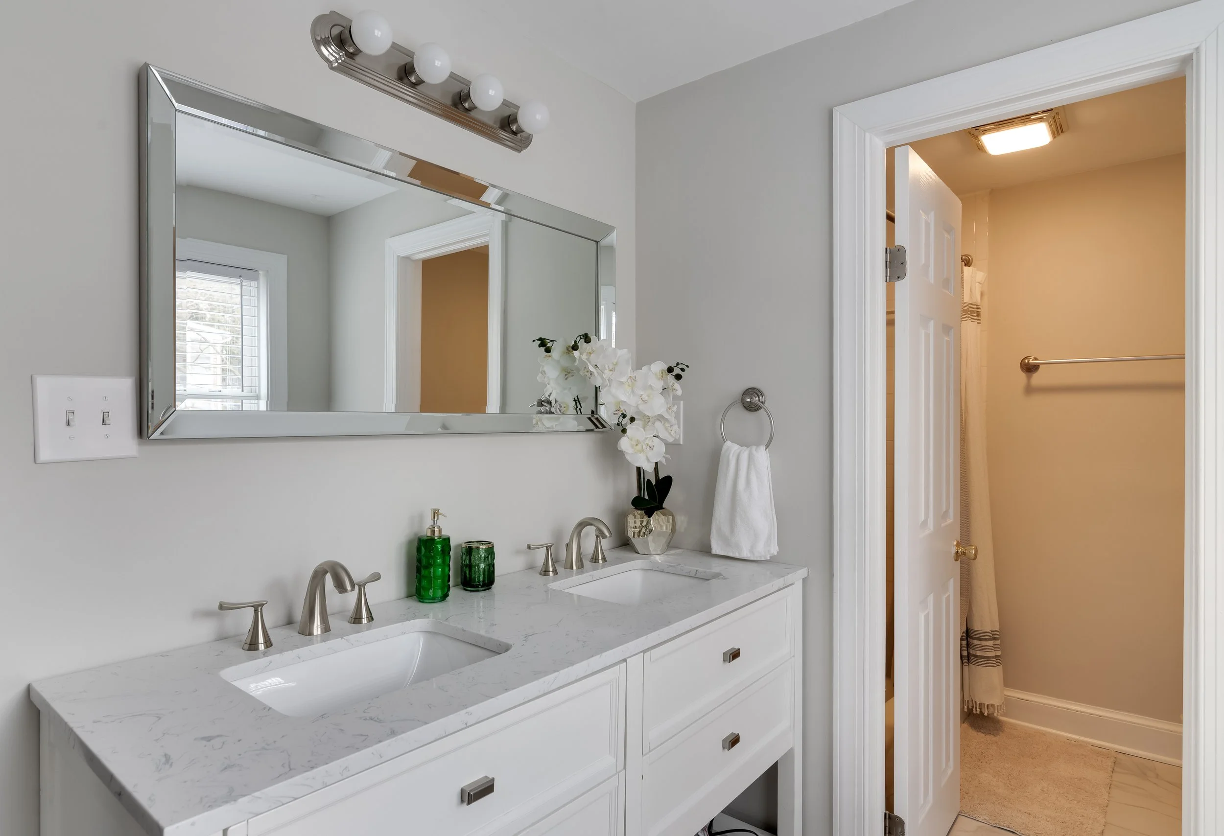 301 Cedar -2.jpg