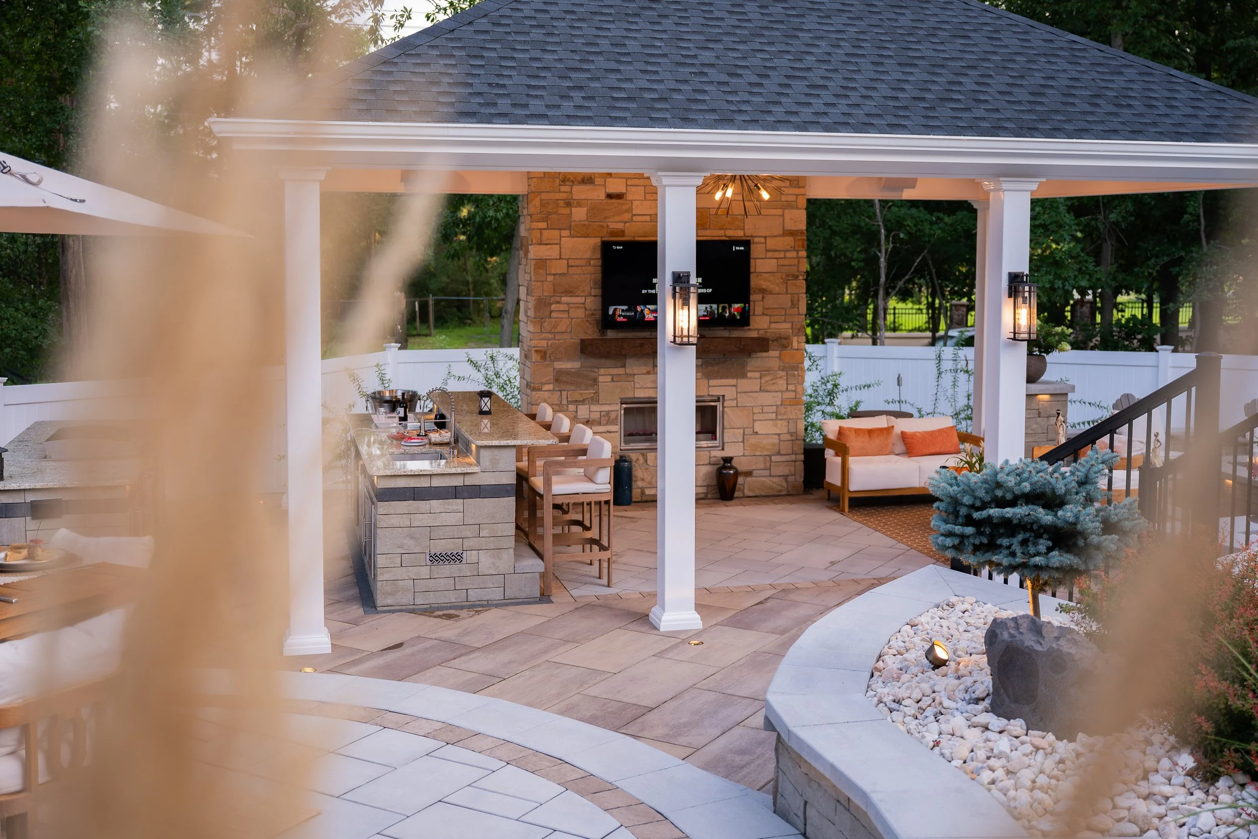 Morganville, NJ: Pavilion, Fireplace, Outdoor Kitchen, Fire Pit Area, Dining Area, Water Feature
