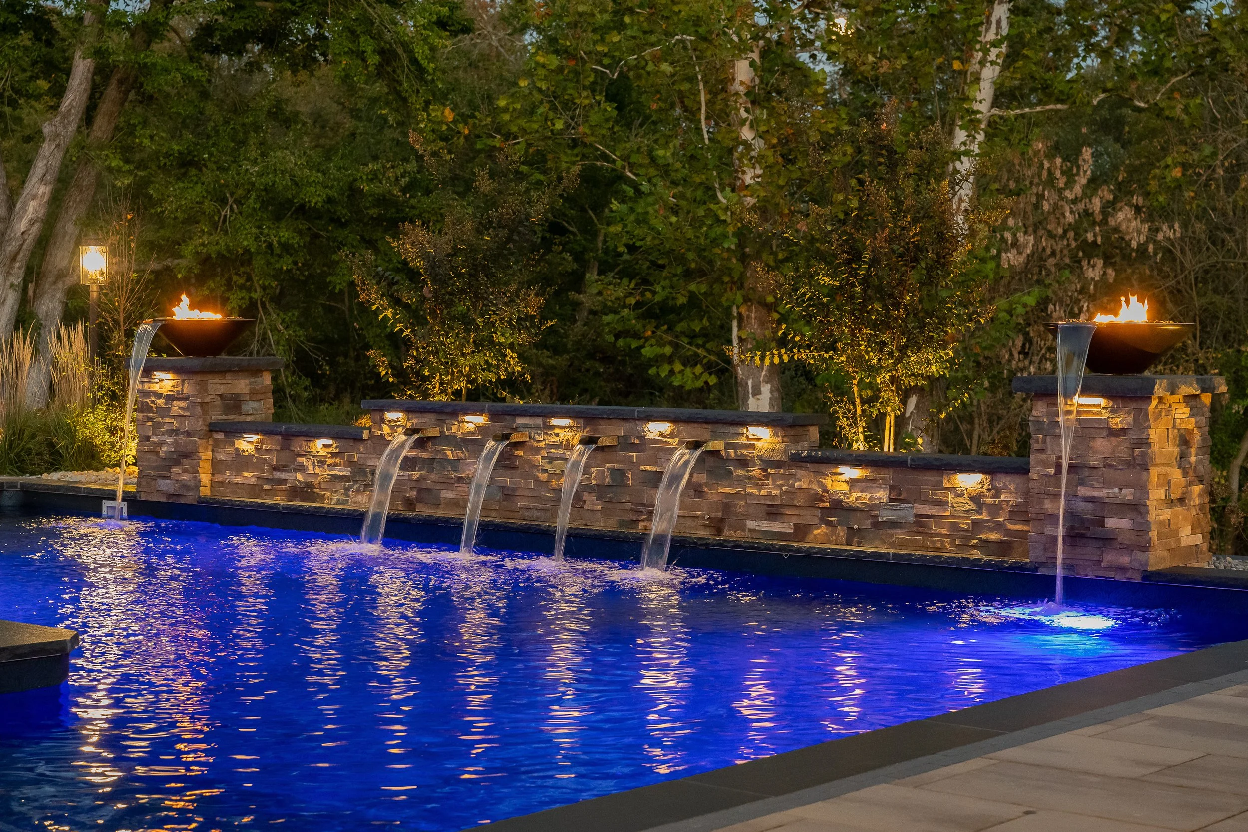 Allentwon, NJ: Liner Pool, Pool Coping, Paver Patio, Water Feature, Fire Feature & Retaining Wall