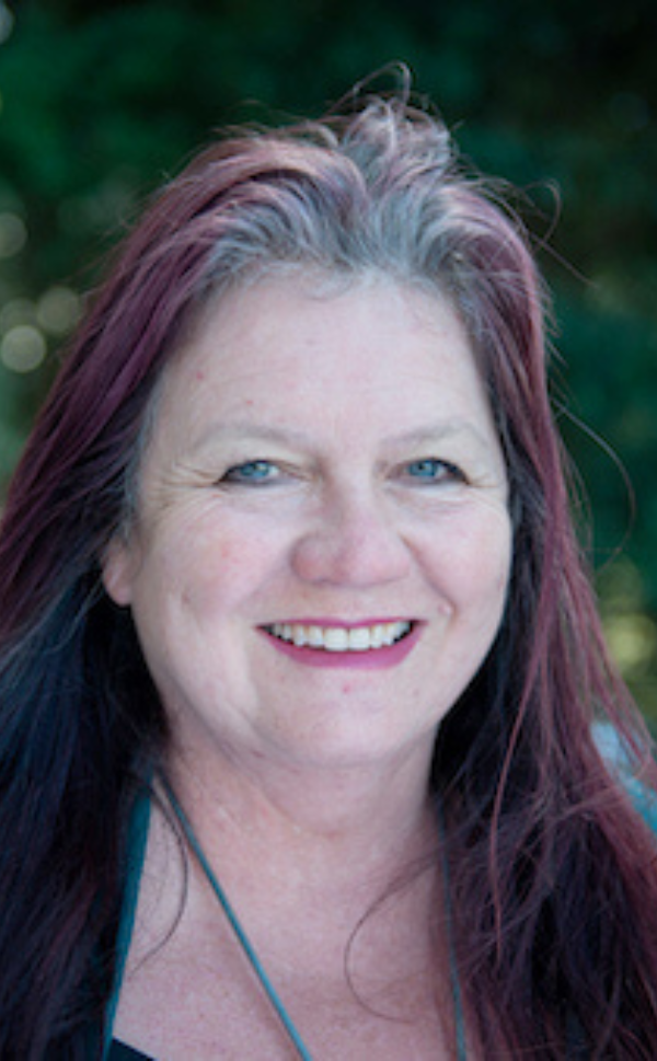 Dr Lesley Gray