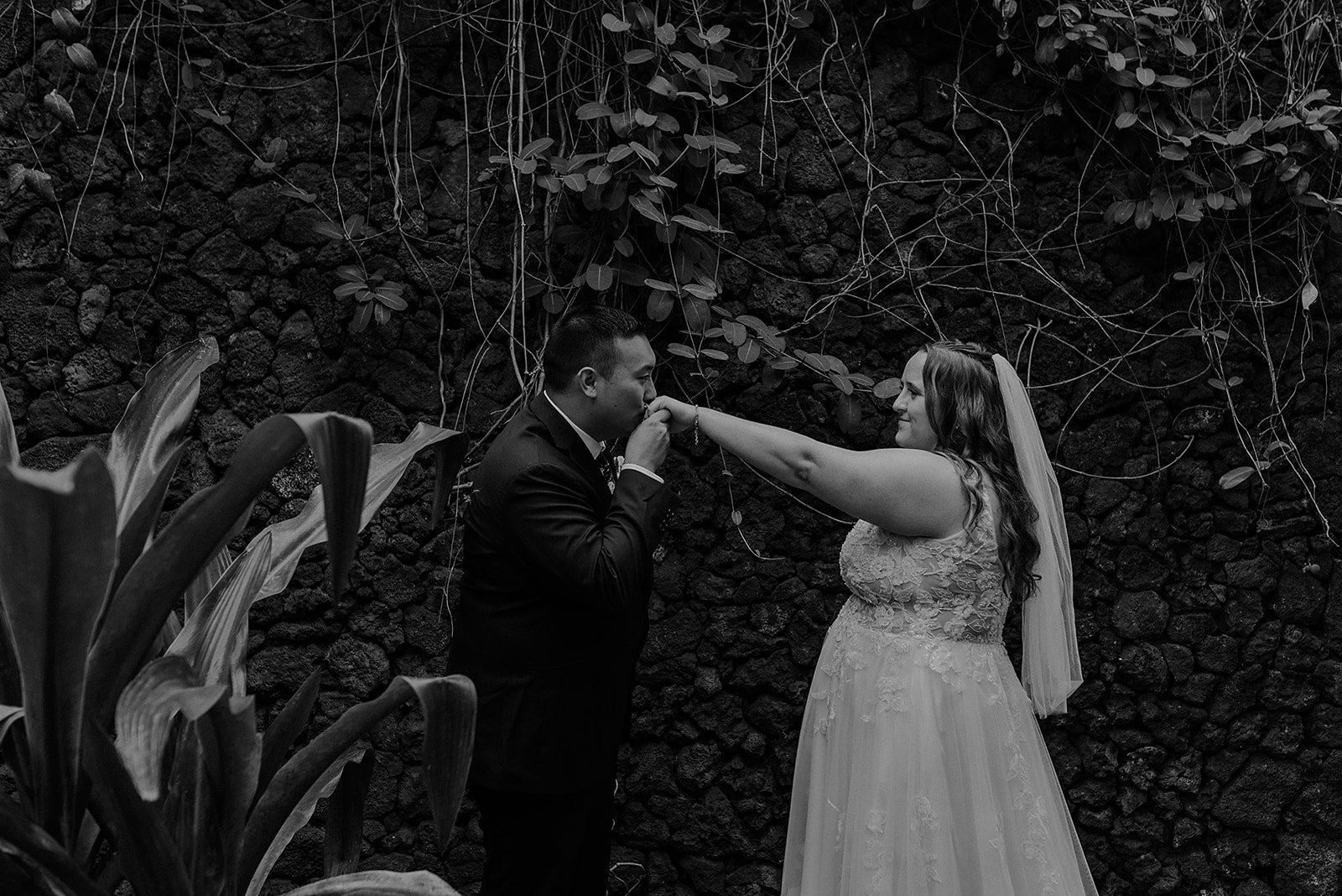 Romantic Beach Wedding at Sugar Beach Events in Maui, Hawaii