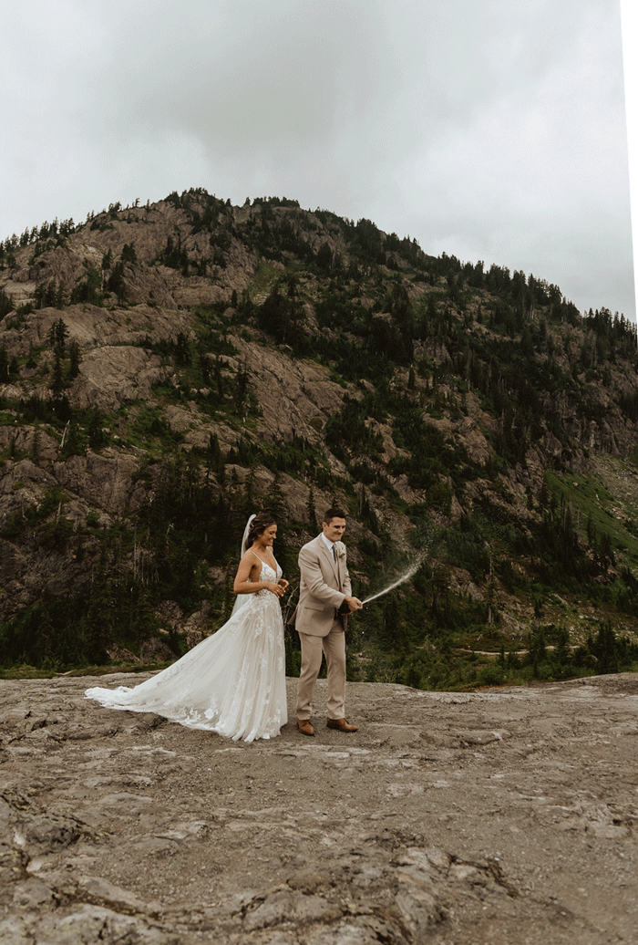 Intimate Ethereal Wedding in the Washington Cascades