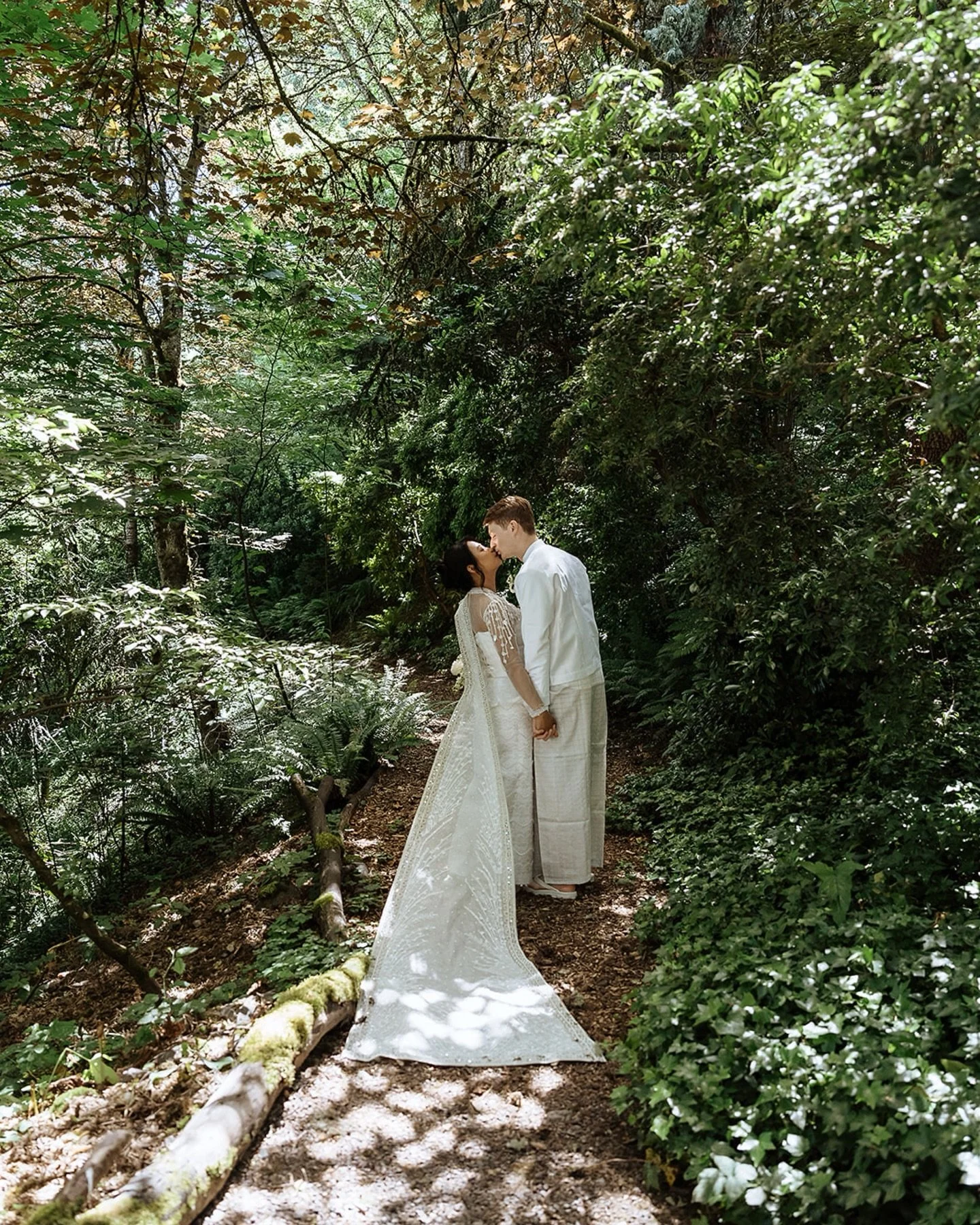 Some wedding days feel like a celebration,
and some feel like a story being written in real time.

A&amp;W&rsquo;s day was one of those stories.

It began with a journey, one that started long before the wedding day itself. A&rsquo;s family traveled 