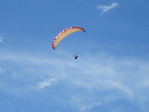 paragliding.jpg