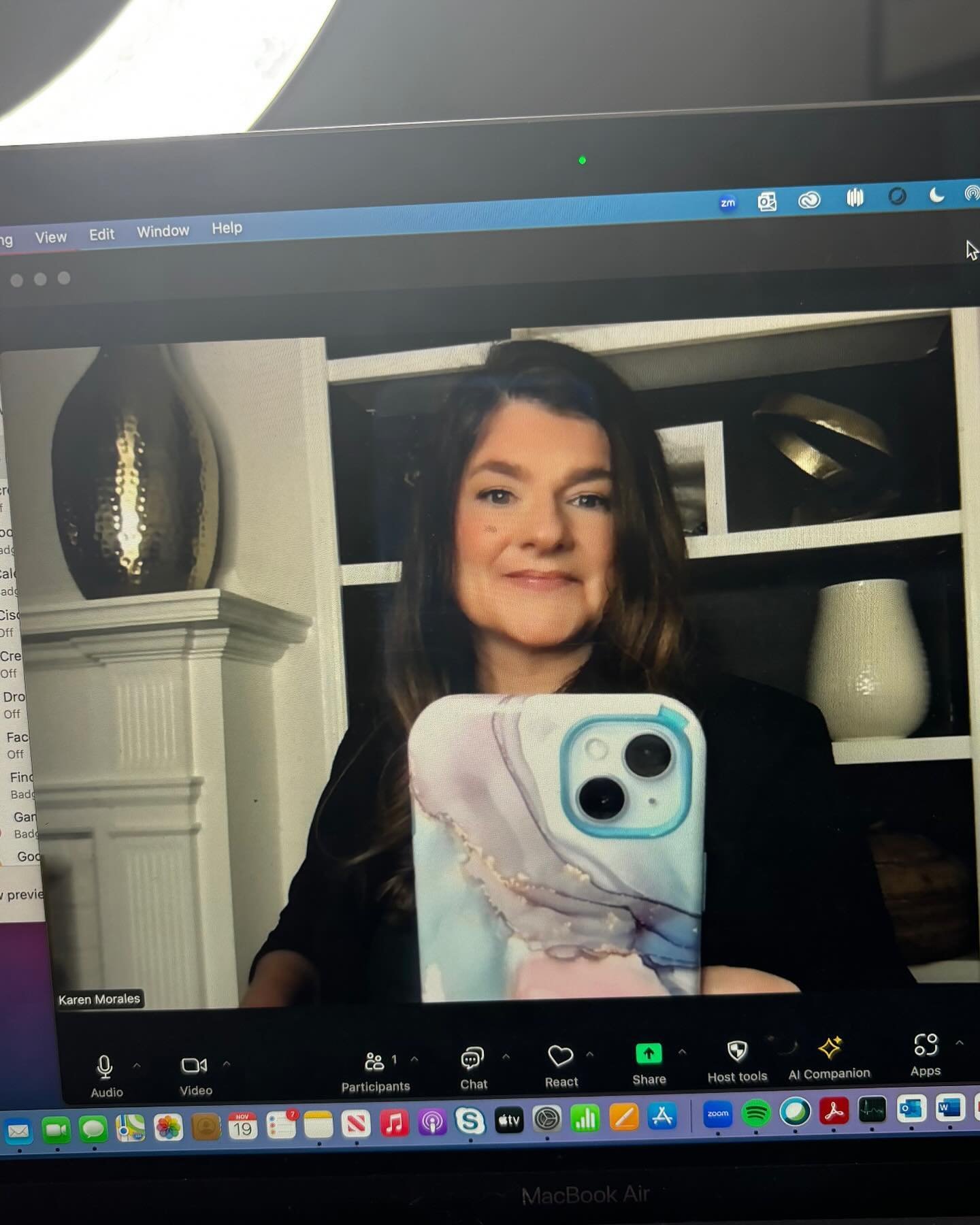 Starting the press tour on Fora&rsquo;s accessibility plans.  Broadcasting straight from the living room (should have optimized for Zoom, lots of open space). 

#hellofora #accessibletravelagent #accessibletravel #kuxuryhotels #luxuryvacation