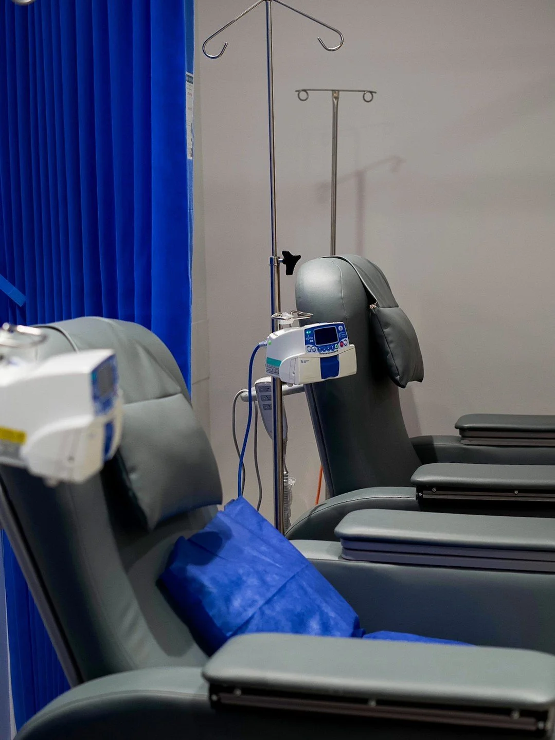 Our purpose-built infusion room at Southern Neurology provides a comfortable, safe, and convenient environment for patients receiving intravenous treatments. 

From multiple sclerosis therapies to other neurological infusions, our specialist team ens