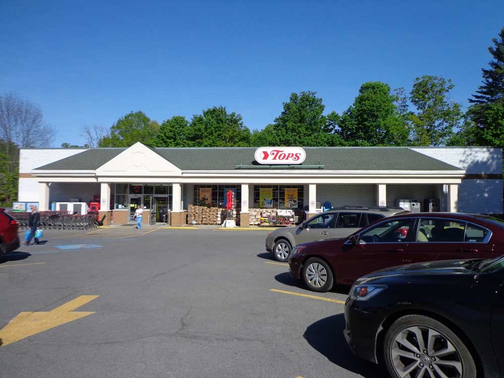 Tops Friendly Market