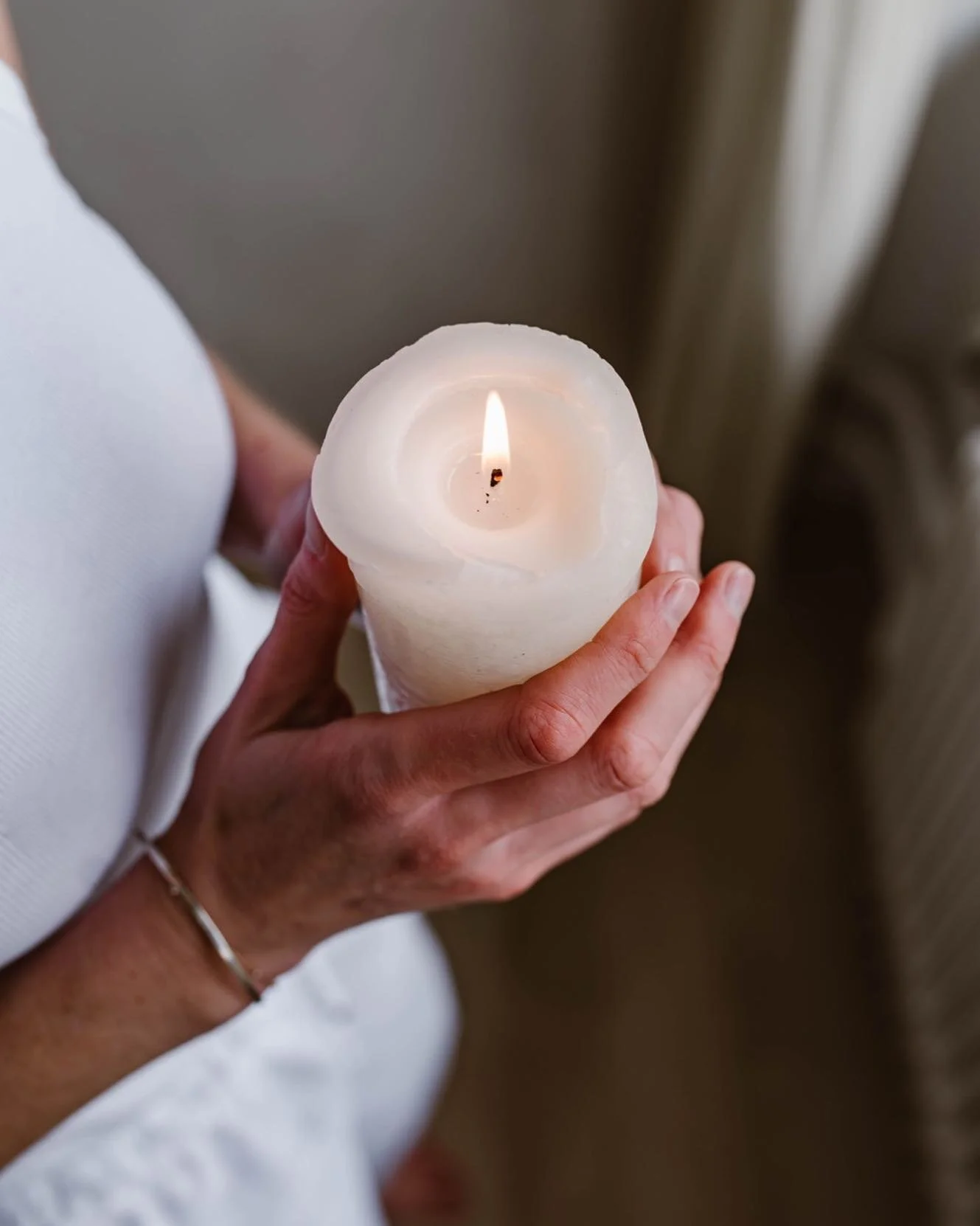 &bdquo;If everything around you seems dark, look again. You may be the light.&ldquo;
Rumi 

I still don&rsquo;t have words for what is happening in the world and I feel overwhelmed. In these moments I can get into a negative spiral. But I still find 