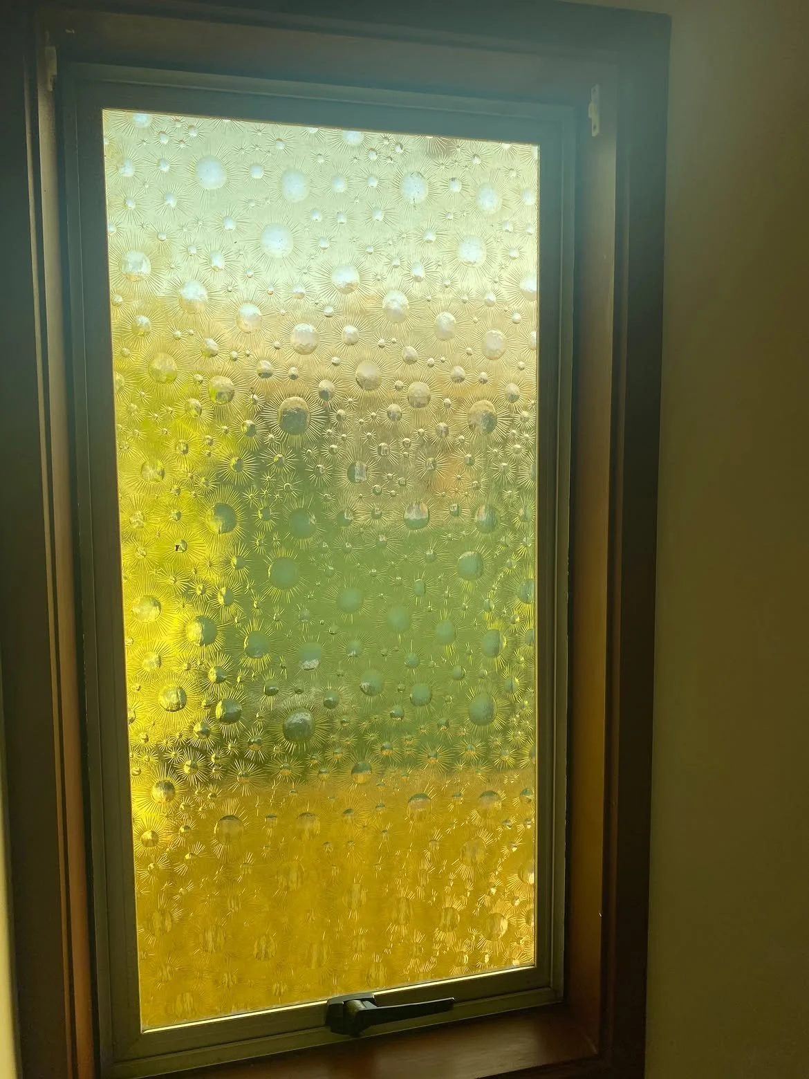 Yellow glass replacement - glazier auckland/northland area