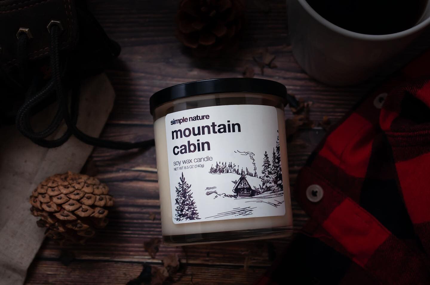 It&rsquo;s time to embrace the tranquility of nature, cozy up by the crackling fireplace, and immerse yourself in the breathtaking views from your mountain cabin.

Scent: Cinnamon and Chai

#AutumnAromasGoneWild