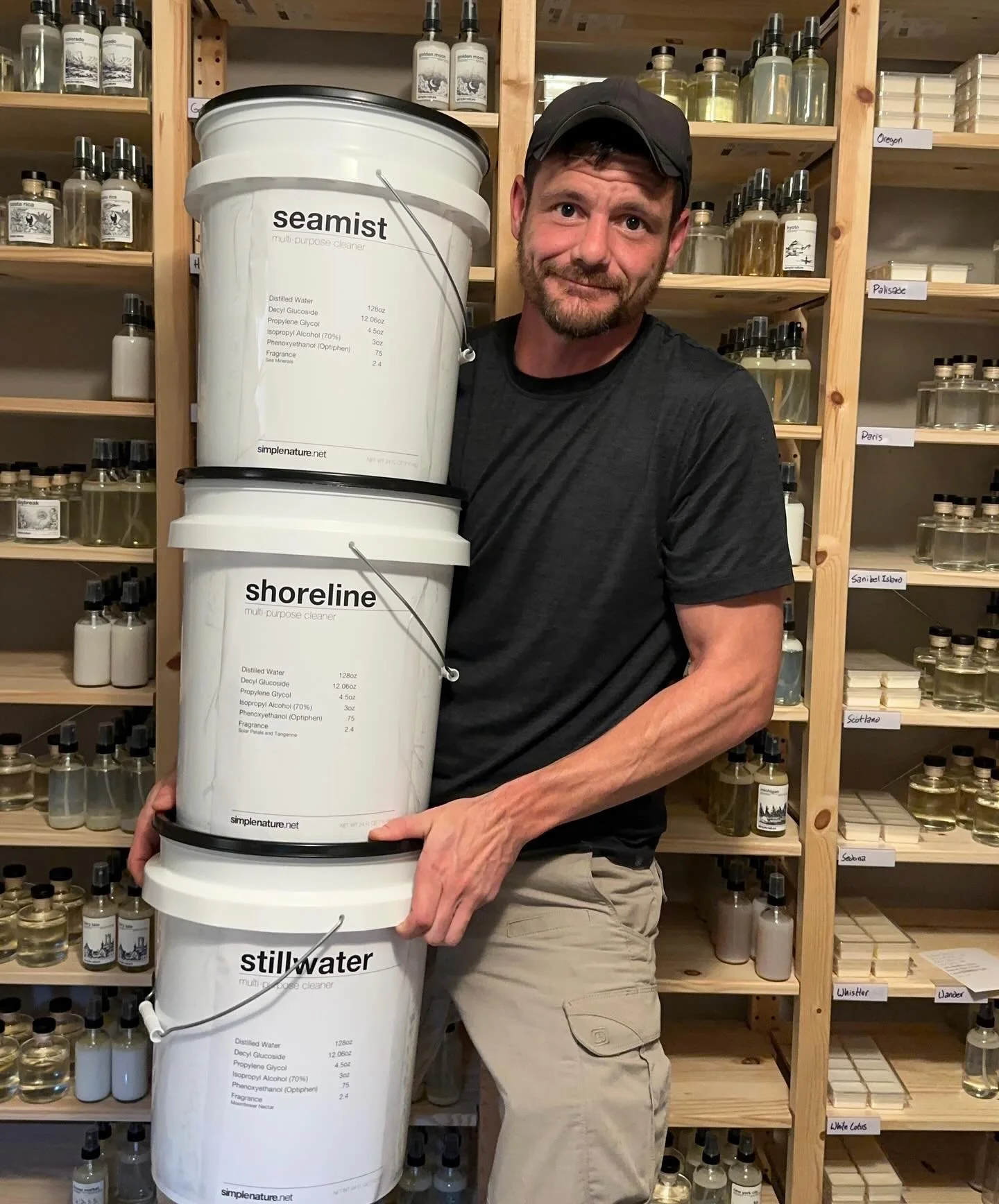 Big jugs. Bigger clean. New multi-surface cleaners are getting made up. 
✅ What&rsquo;s in it: plant-based surfactants and natural fragrances that cut through grease, fingerprints, and buildup without harsh chemicals or residue.
❌ What&rsquo;s NOT in