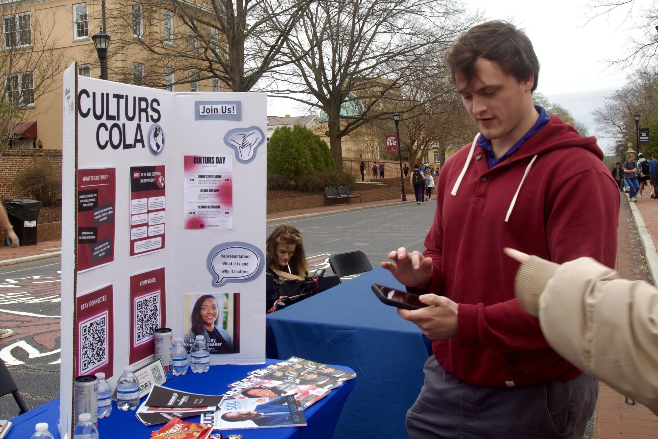 Shoutout to everyone who made our campaign so amazing! 🙌❤️ It’s been so great to see the Culturs Cola community grow this last month. We can’t wait to see how it expands from here! 🤙🌎

#CultursCola #GlobalGamecocks