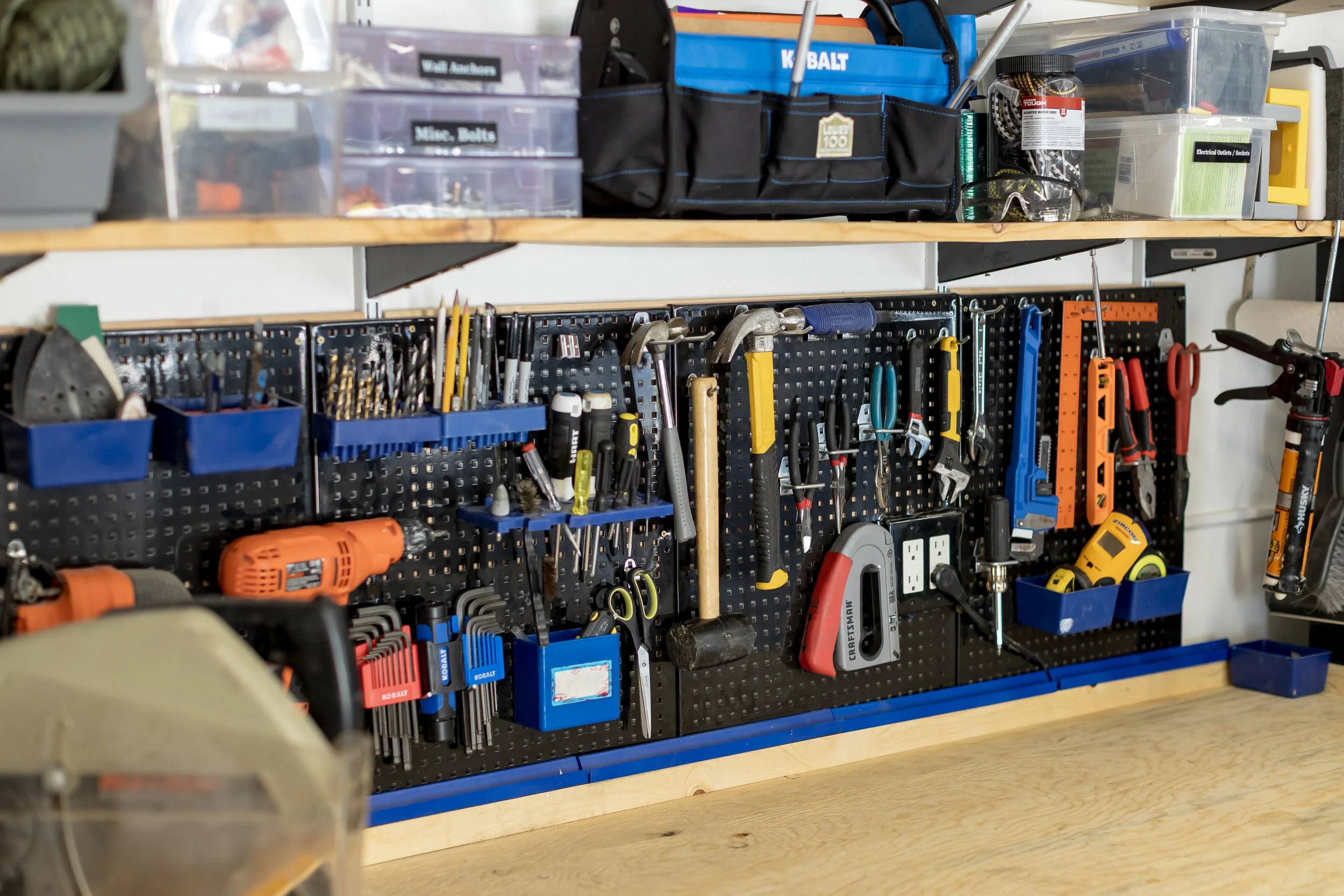 Photo of garage that has been decluttered and organized.