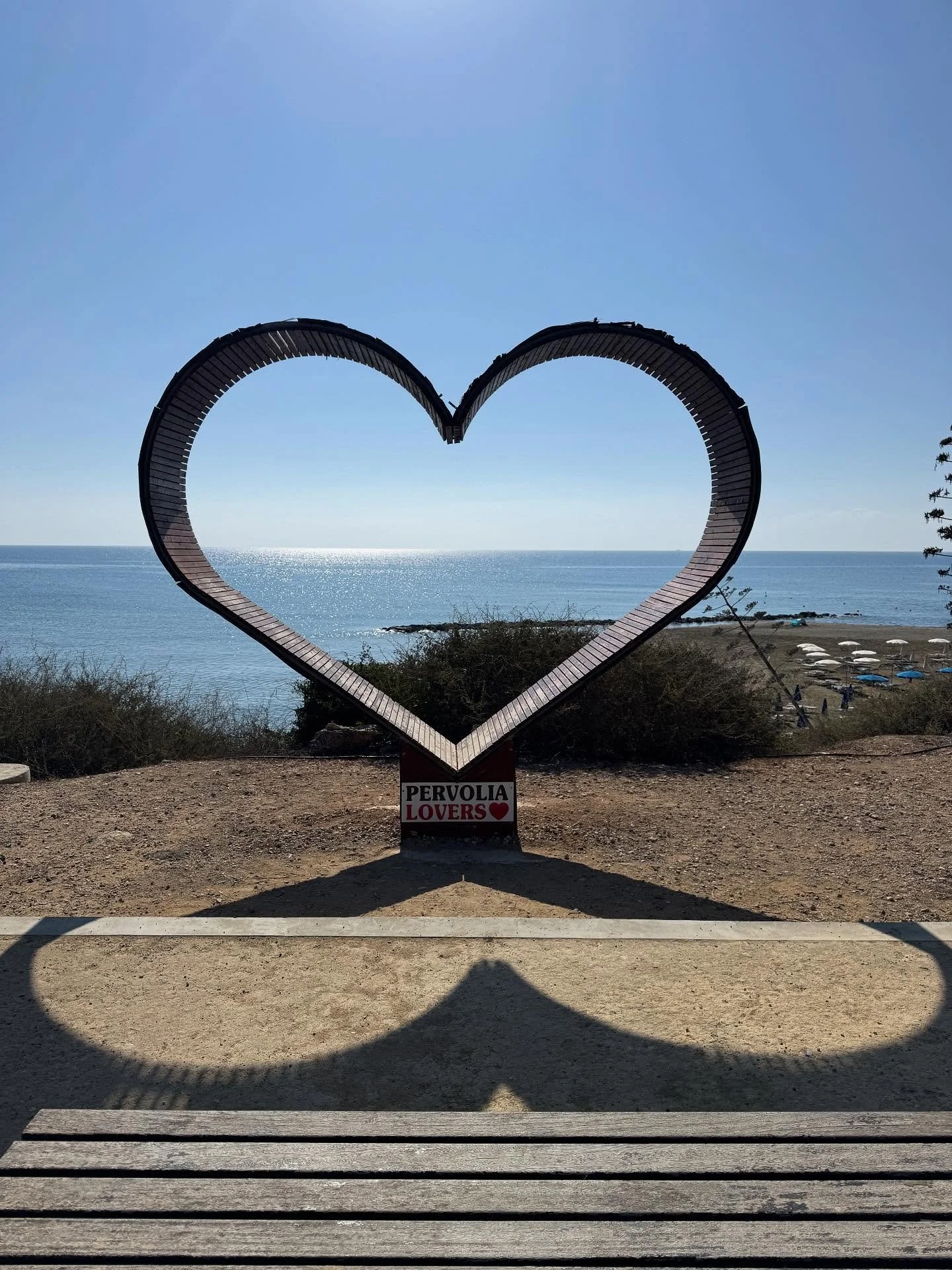From ghost towns and underwater museums to ancient castles and cliffside churches — Cyprus completely blew us away!
In this vlog, we take you to 10 of our favorite places from our two-week adventure around the island. Think medieval ruins, blu
