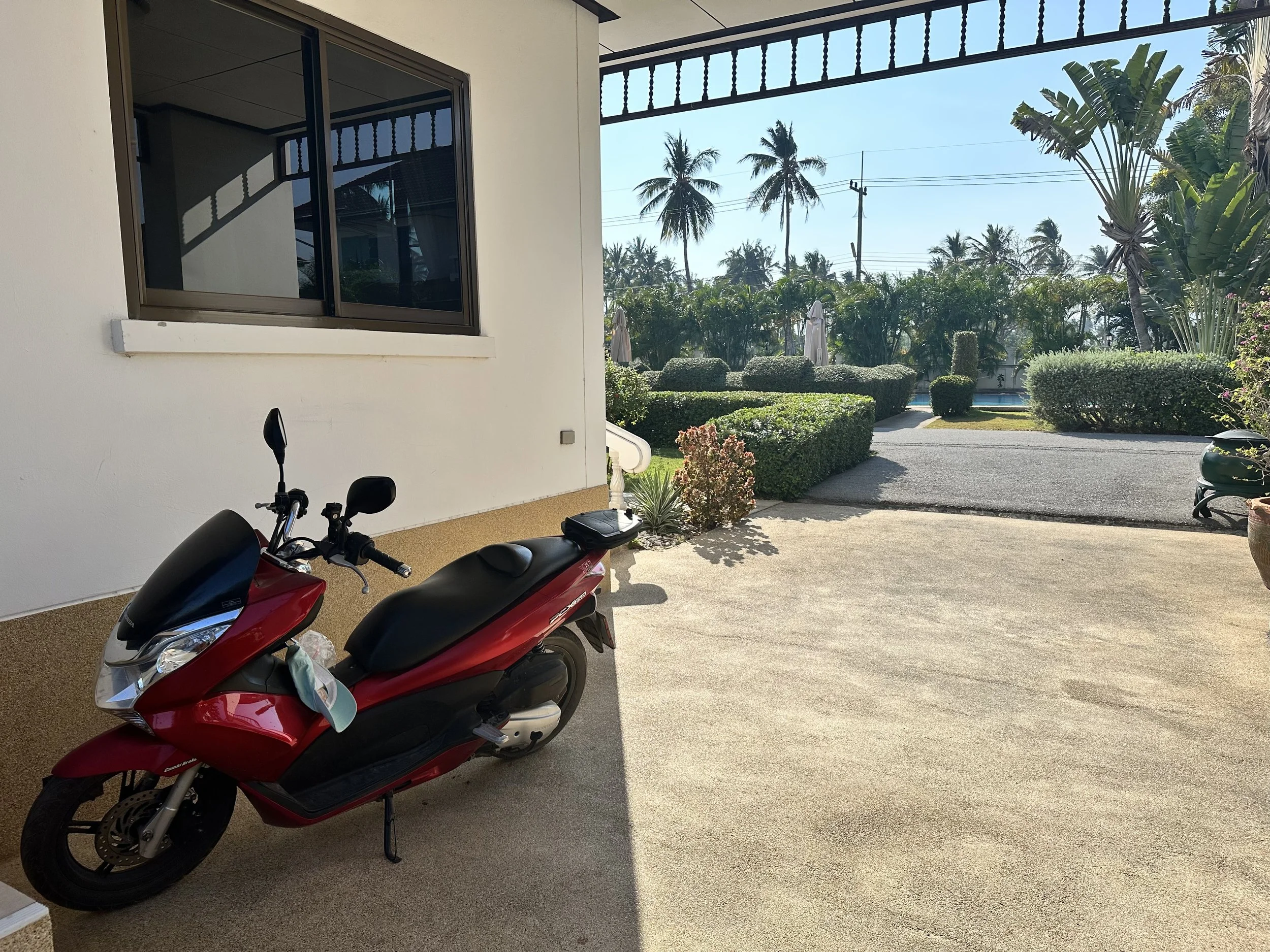 Scooter can be delivered to your stay. 