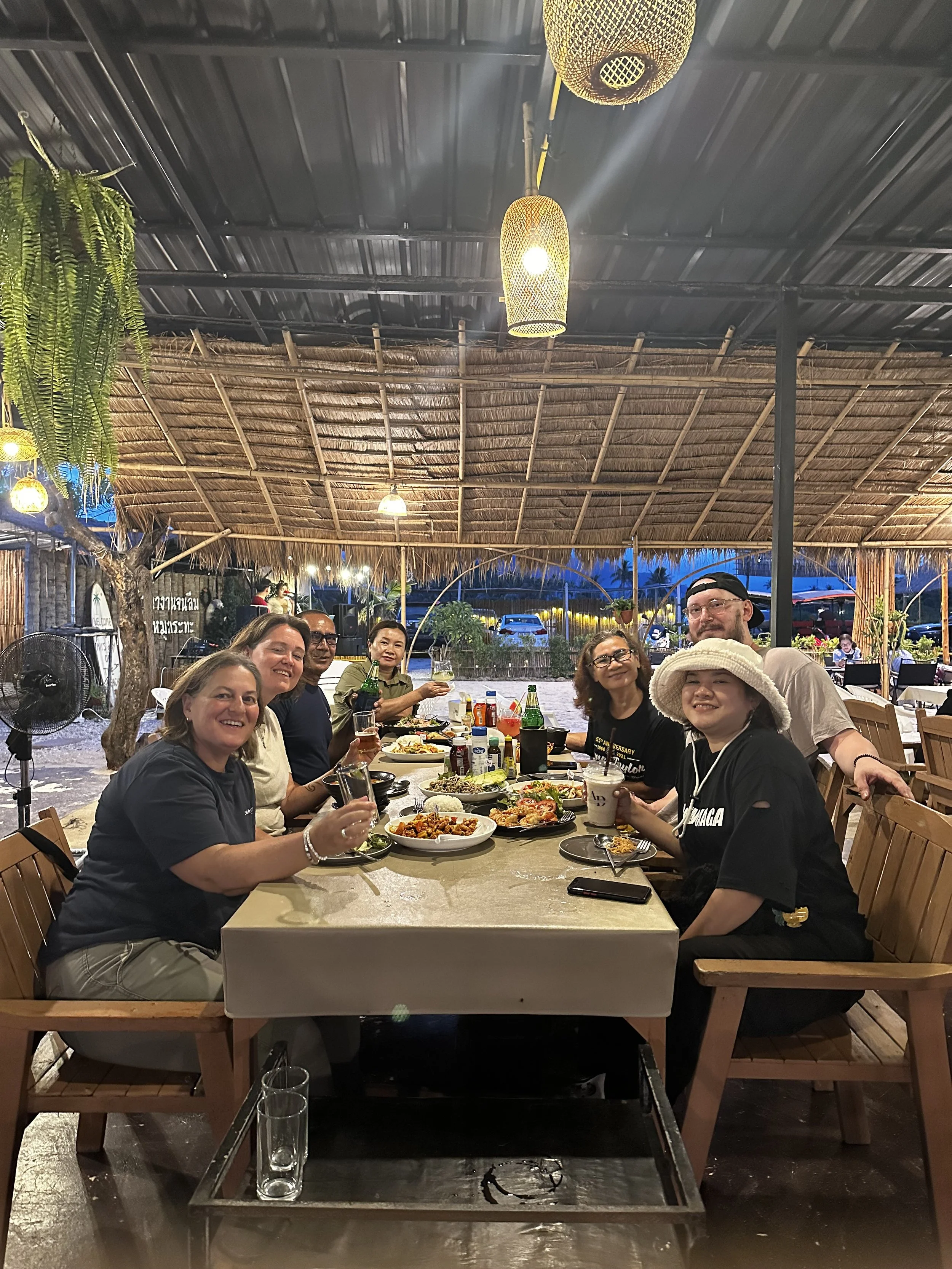Dinner with friends at All Day's. 