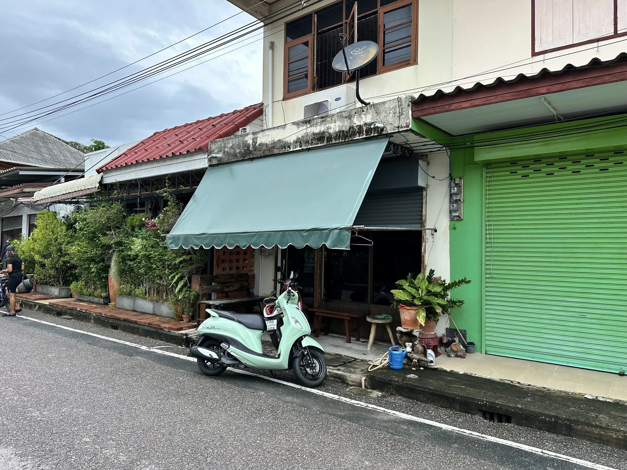 Exploring daily life in Prachuap. 
