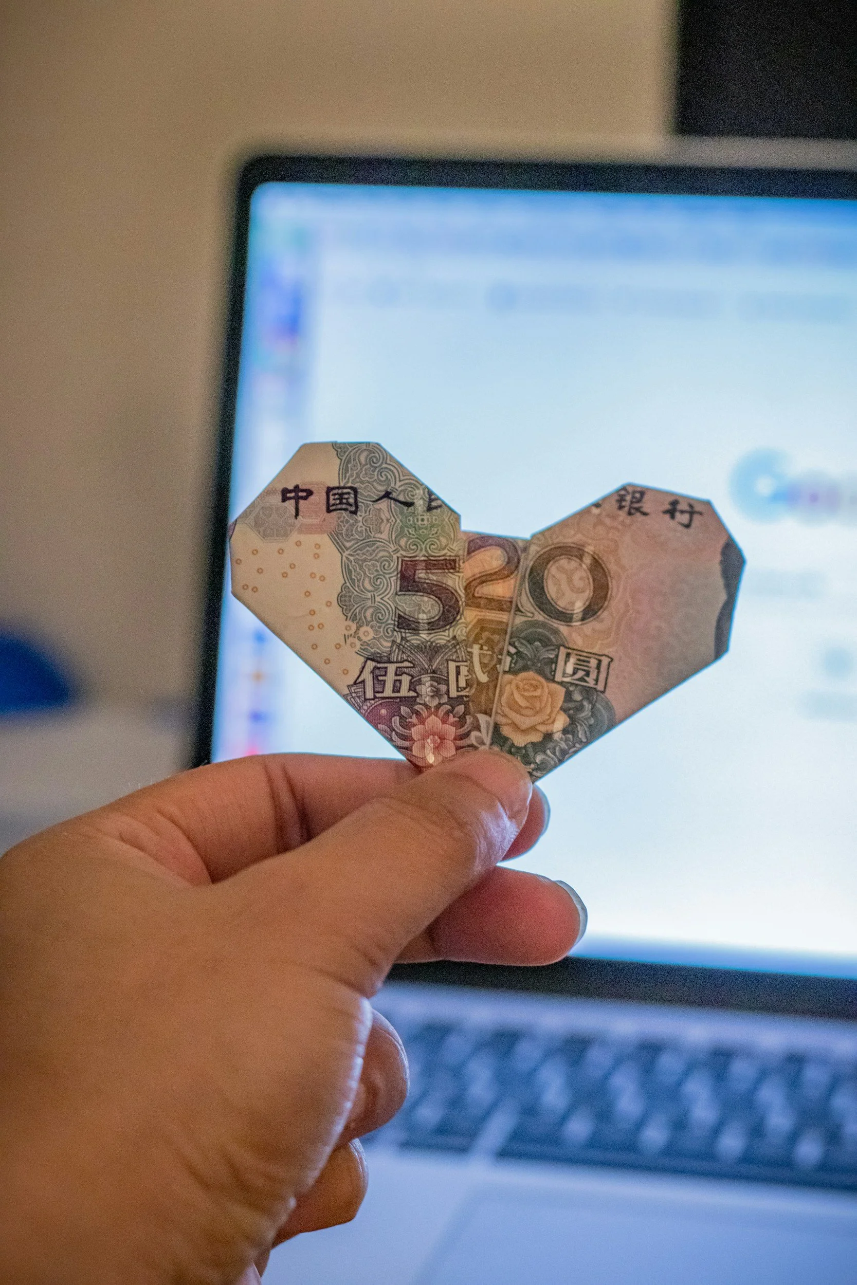 How to Use a Family Gift for Your Down Payment Without Derailing Your Closing