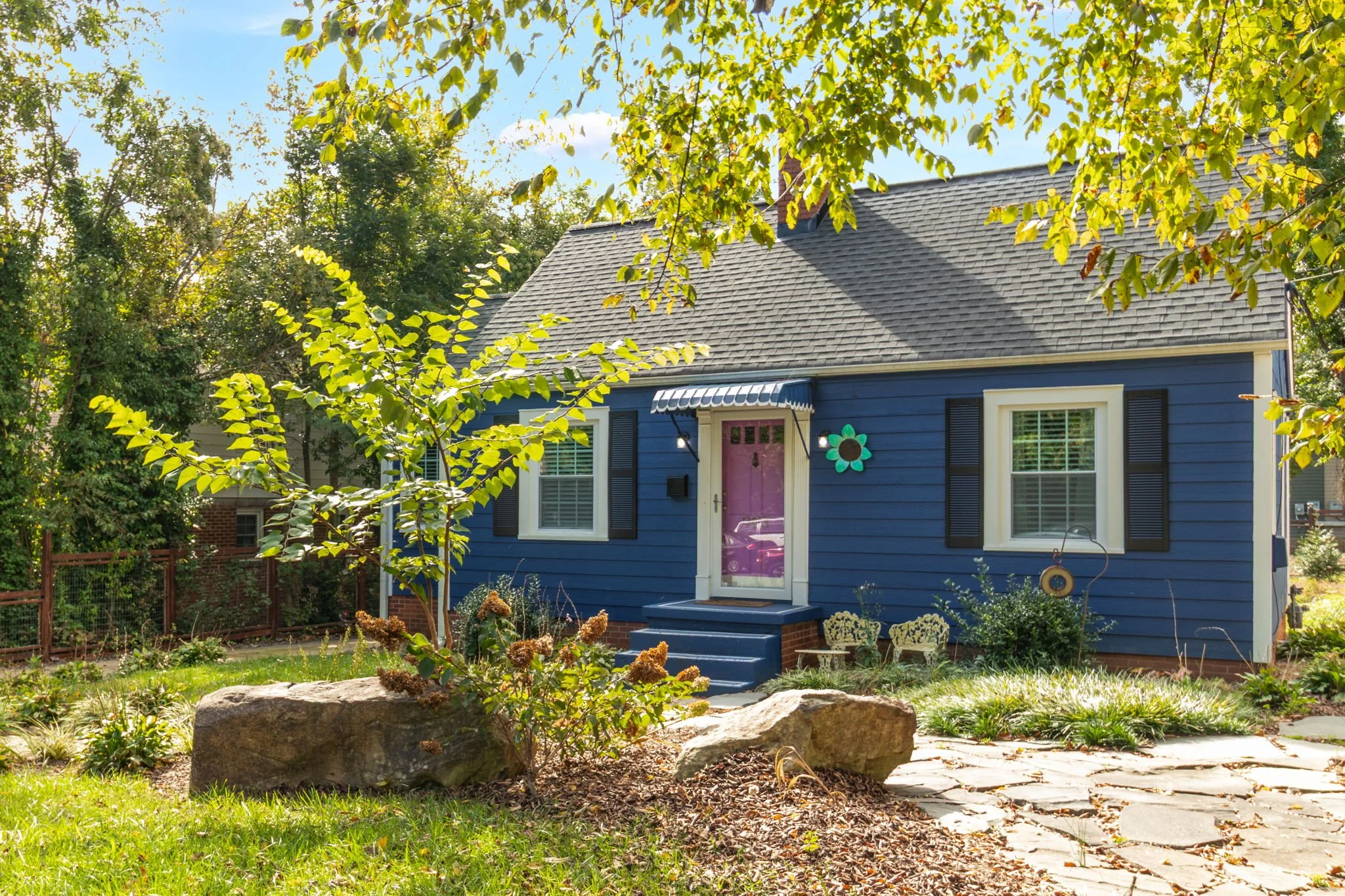 34-web-or-mls-903 W Wendover Ave-3.jpg