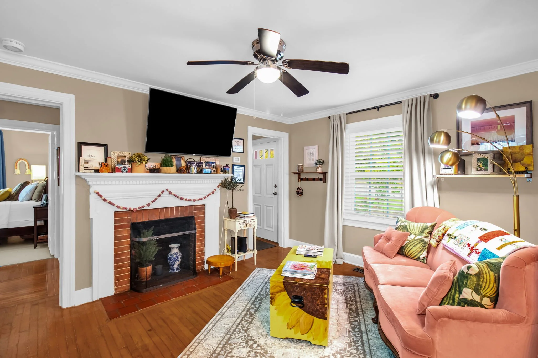 39-web-or-mls-903 W Wendover Ave-8.jpg
