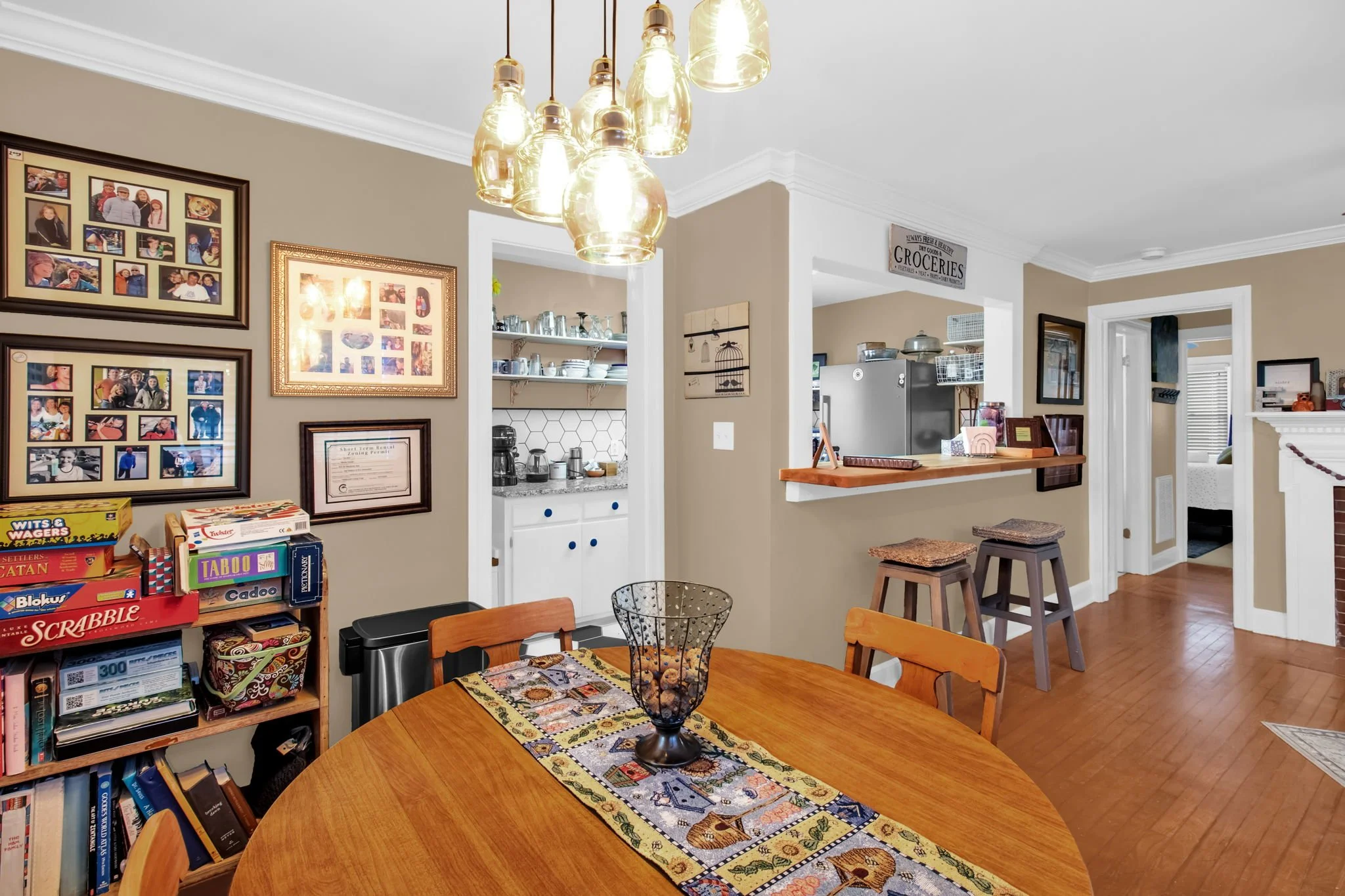 44-web-or-mls-903 W Wendover Ave-13.jpg