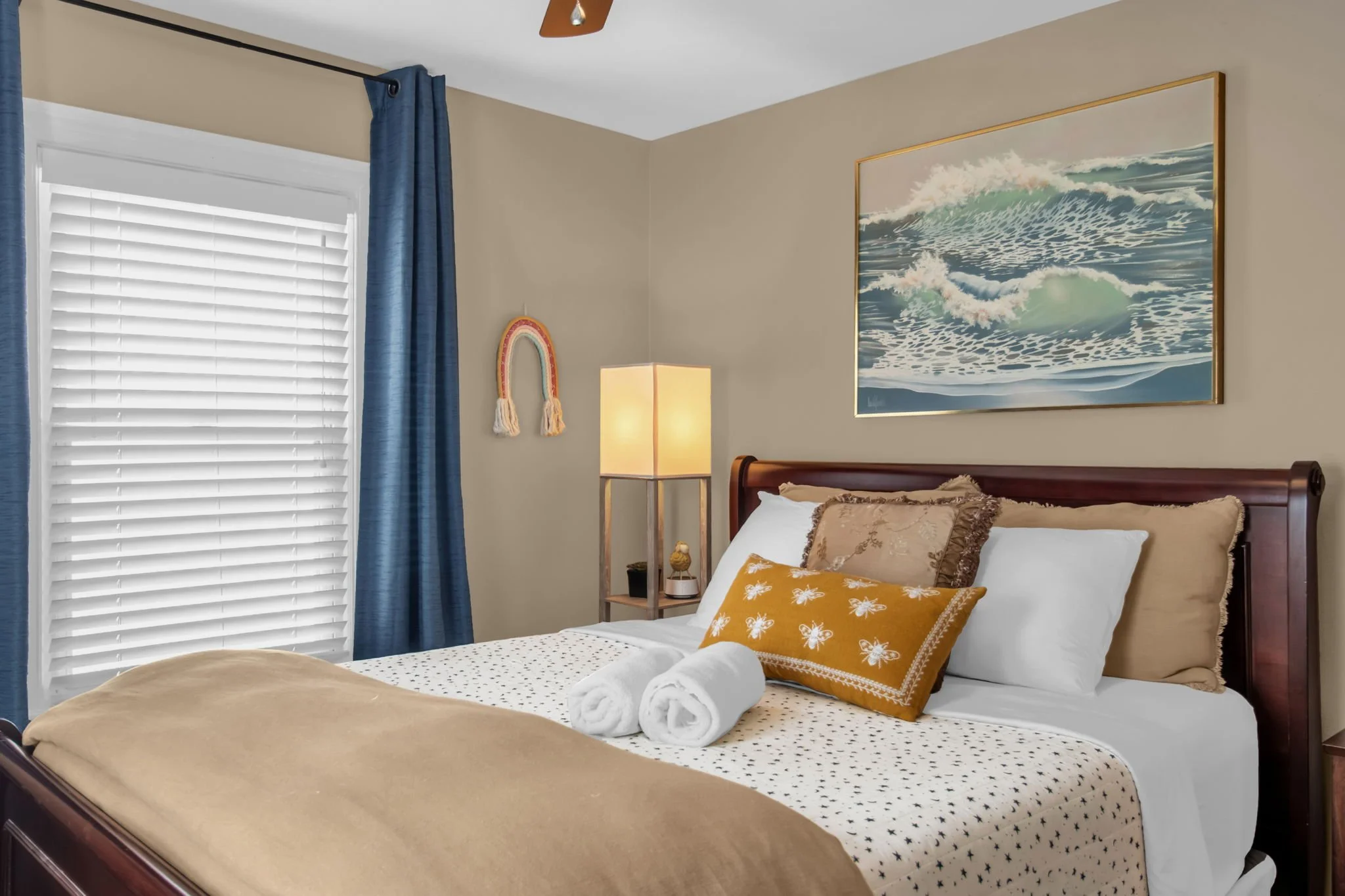 52-web-or-mls-903 W Wendover Ave-21.jpg