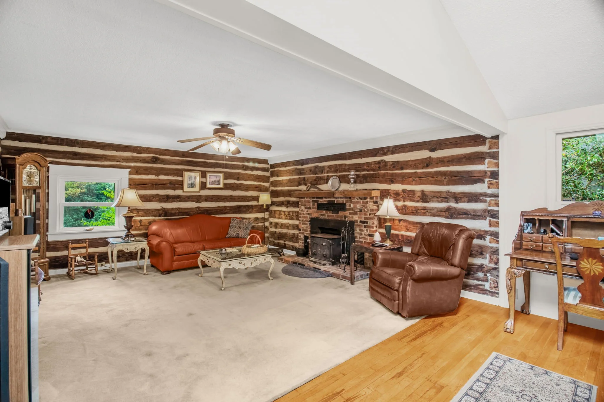 5-web-or-mls-8212 Brann Rd-5.jpg