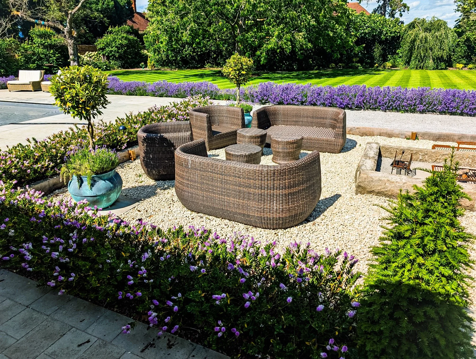 Surrey Acres Ltd - Sitting Area.jpeg