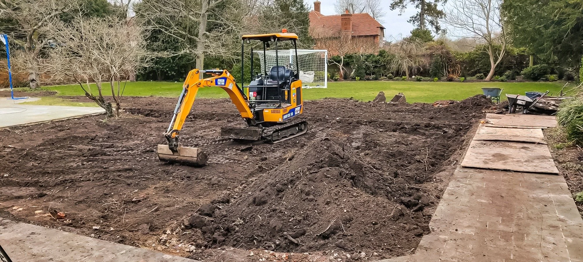 Surrey Acres Ltd - Digger.jpeg