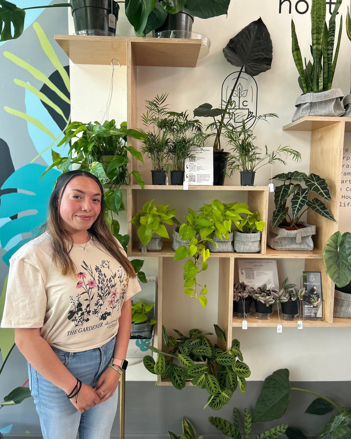 Welcome to our newest Gardener on the block! 🪴💟💚🪴💕
.
.
.
#hortculture #plantsmakepeoplehappy #gardening #gardenlife #gardener #bayarea #bayareaplants #bayareaplantpeople