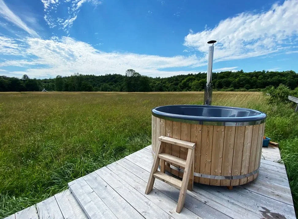 hottub.jpg