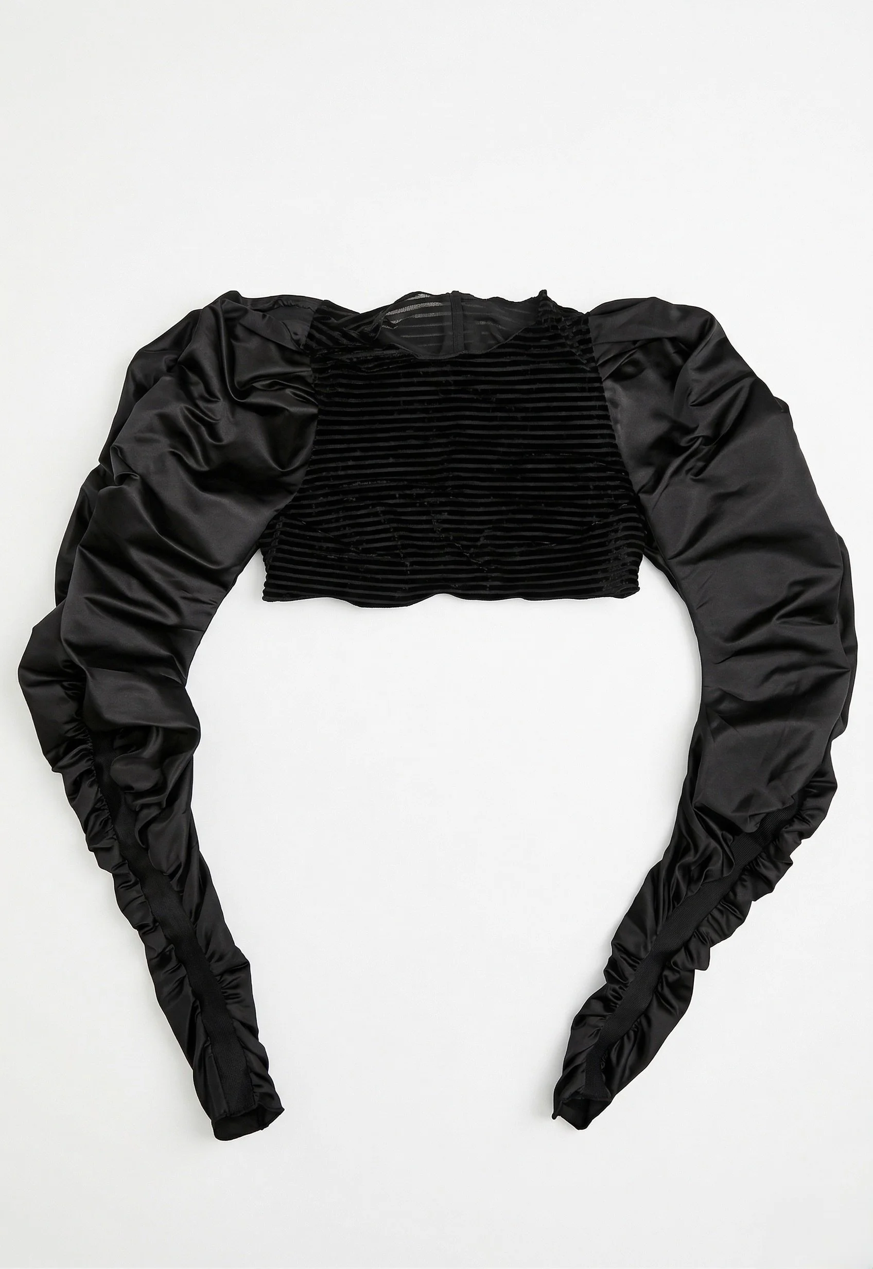 liegend top mit puffärmel gerafft angelika kauffmann.jpeg