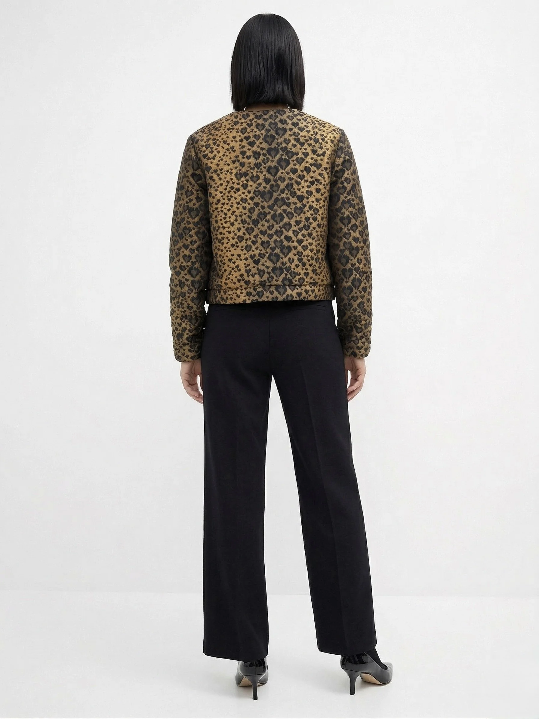 hinten jacke leo herz.jpeg