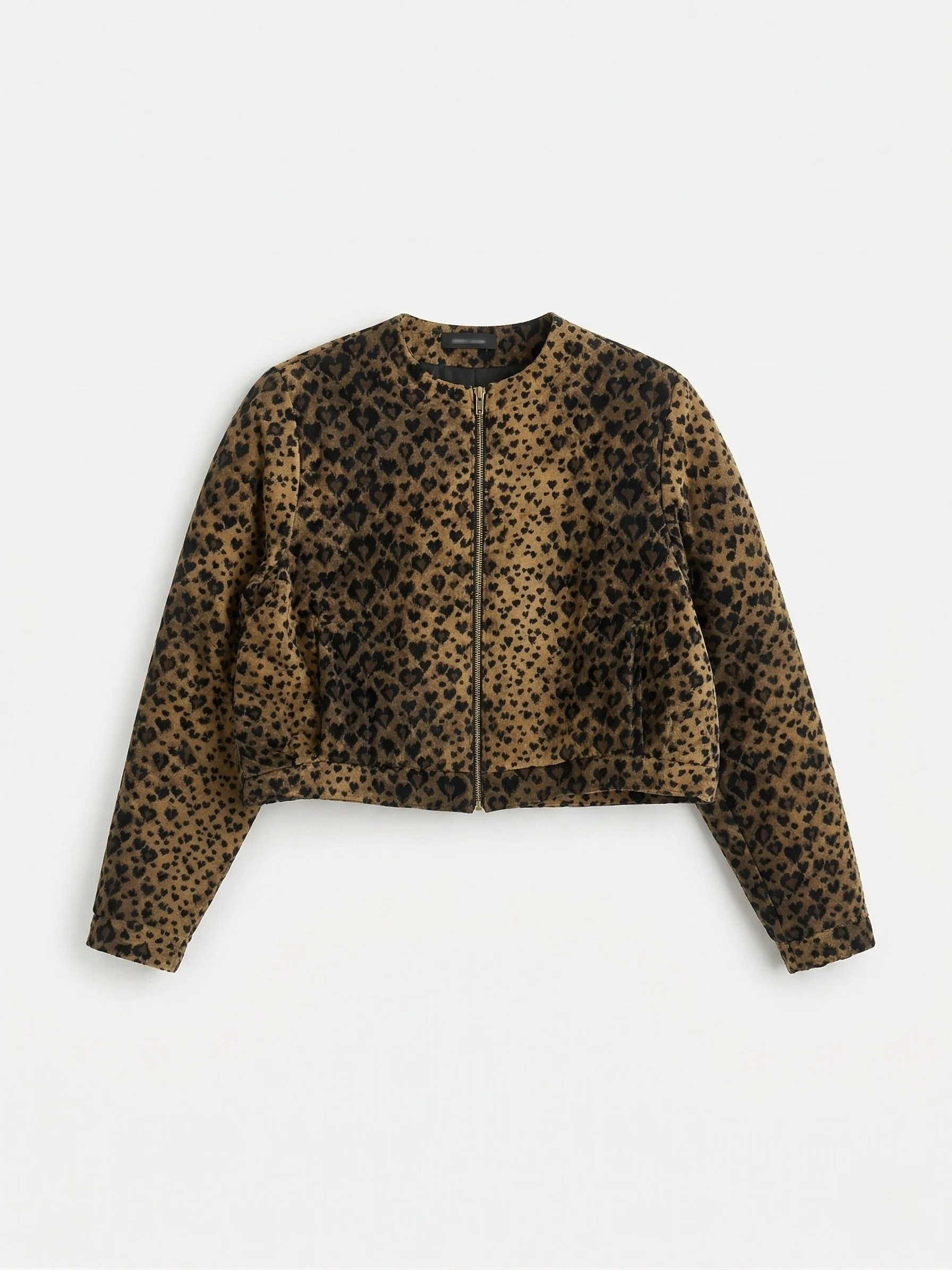 liegend jacke herz leo print angelika kauffmann.jpeg