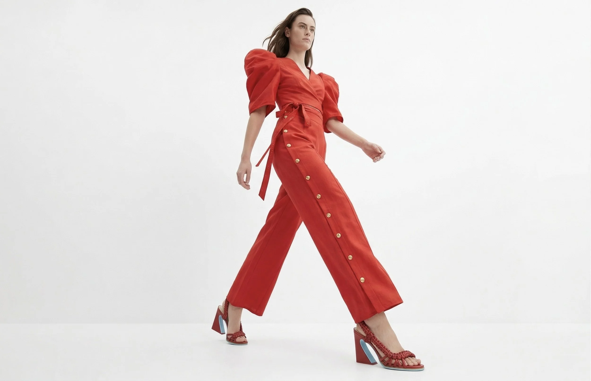 Hose auf Taille mit Seitlicher Knopfleiste