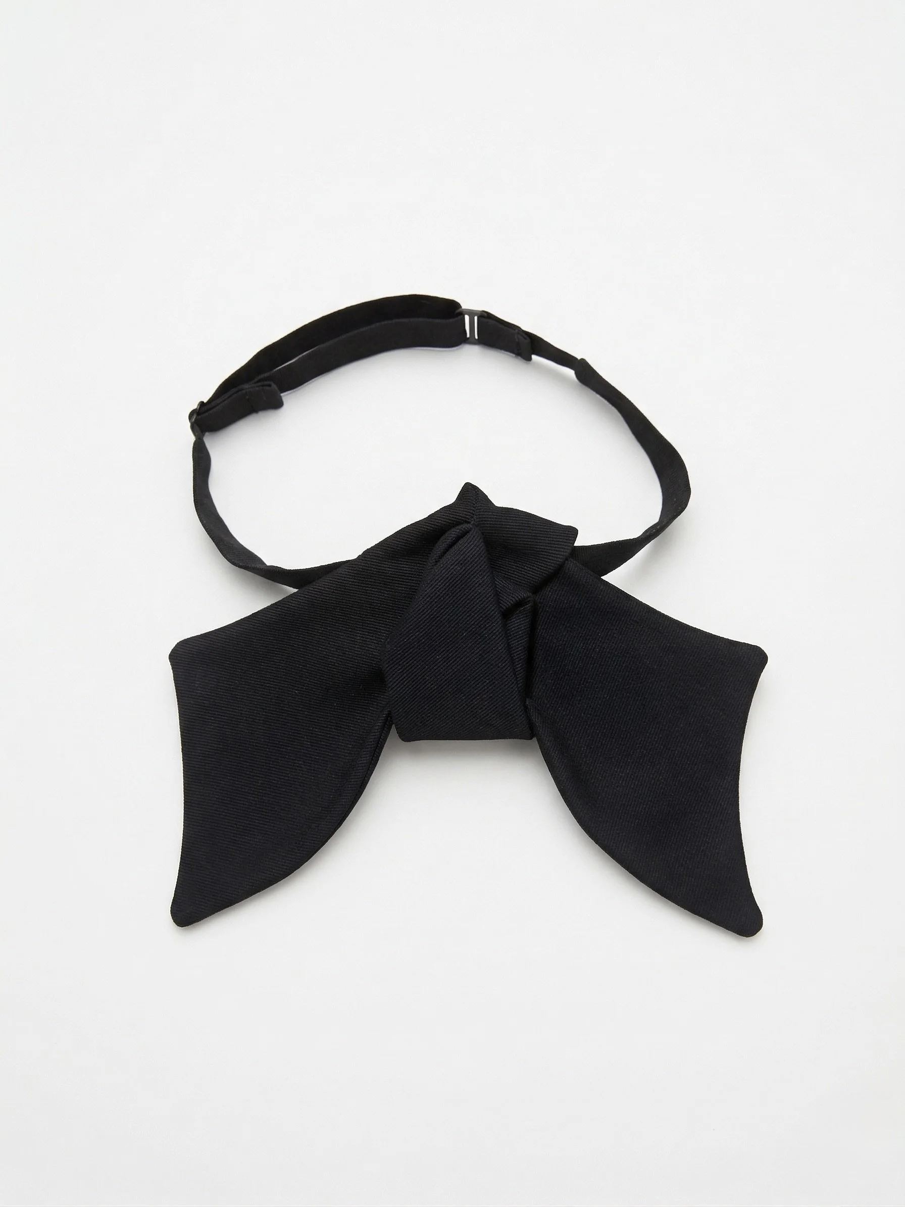 Fliege schwarz onesize angelika kauffmann modedesign .jpeg