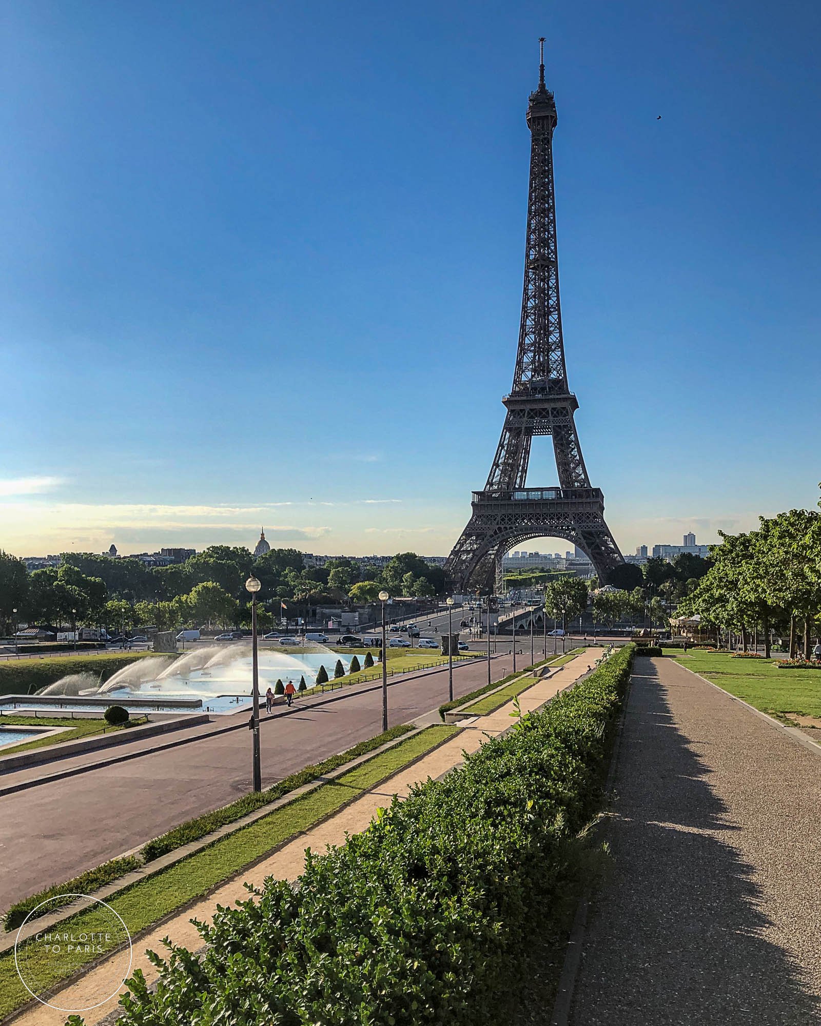 Eiffel Tower: where to see the monument apart from in Paris?