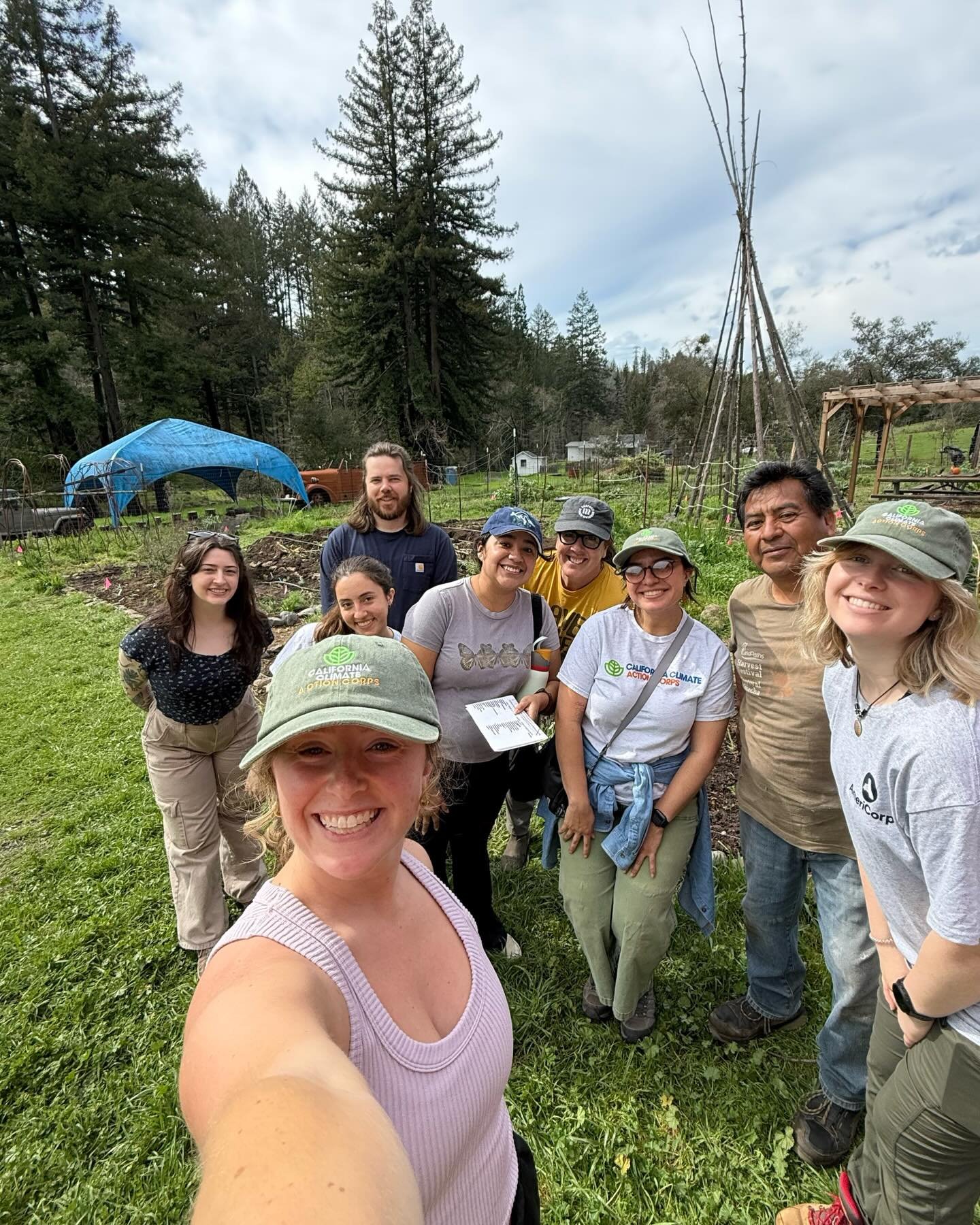 ✨🌿 When community comes together, beautiful things grow. 🌿✨

This past Saturday, Conservation Works&rsquo; @caclimateaction Fellow, Brianna Delgado organized a volunteer pollinator planting event at Rancho Mark West &mdash; and what an incredible d
