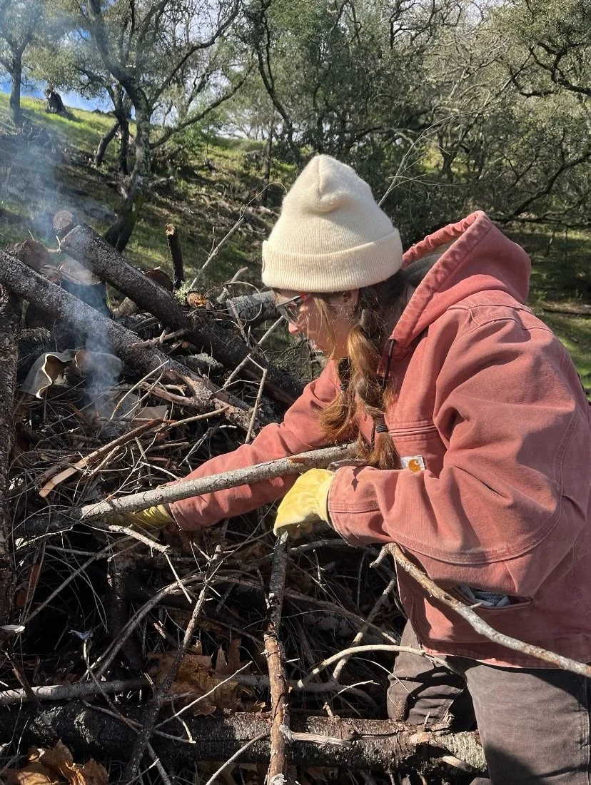 We love opportunities to meet with our landowner partners and see their forest health projects in action! 🌲🌲

In February, Sarah, Emma, and @caclimateaction fellow Emily joined @pepperwoodpreserveca on a Learn and Burn day at the property of a Nort