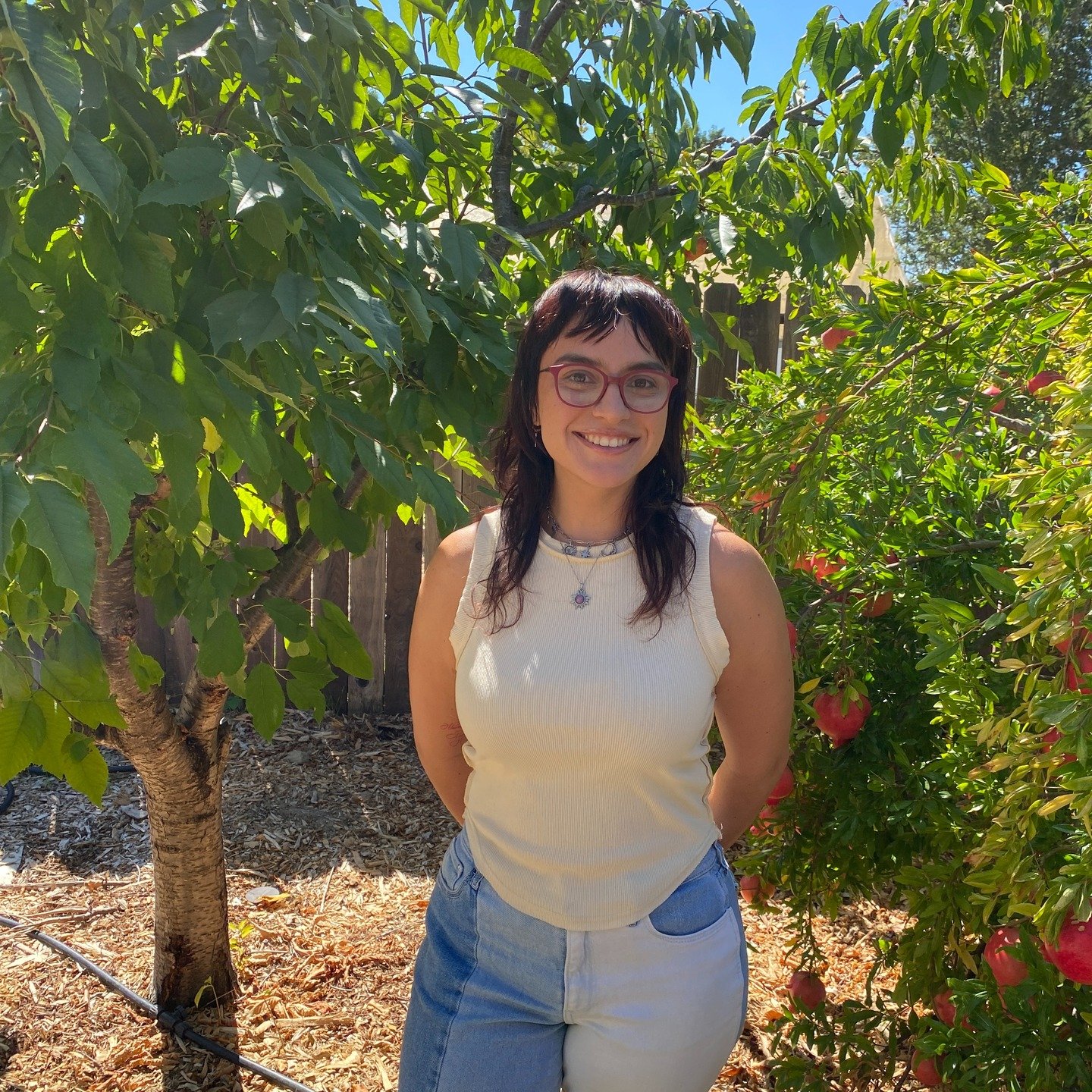 It's #americorpsweek and we want to pause and take a moment to appreciate the @caclimateaction Fellows serving with us this year 🙌

Say hello to Brianna! Brianna is leading our pollinator protection efforts across the north coast this year - convert