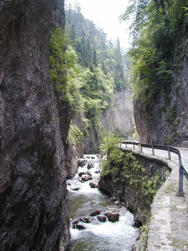 Trigrad-gorge.jpg