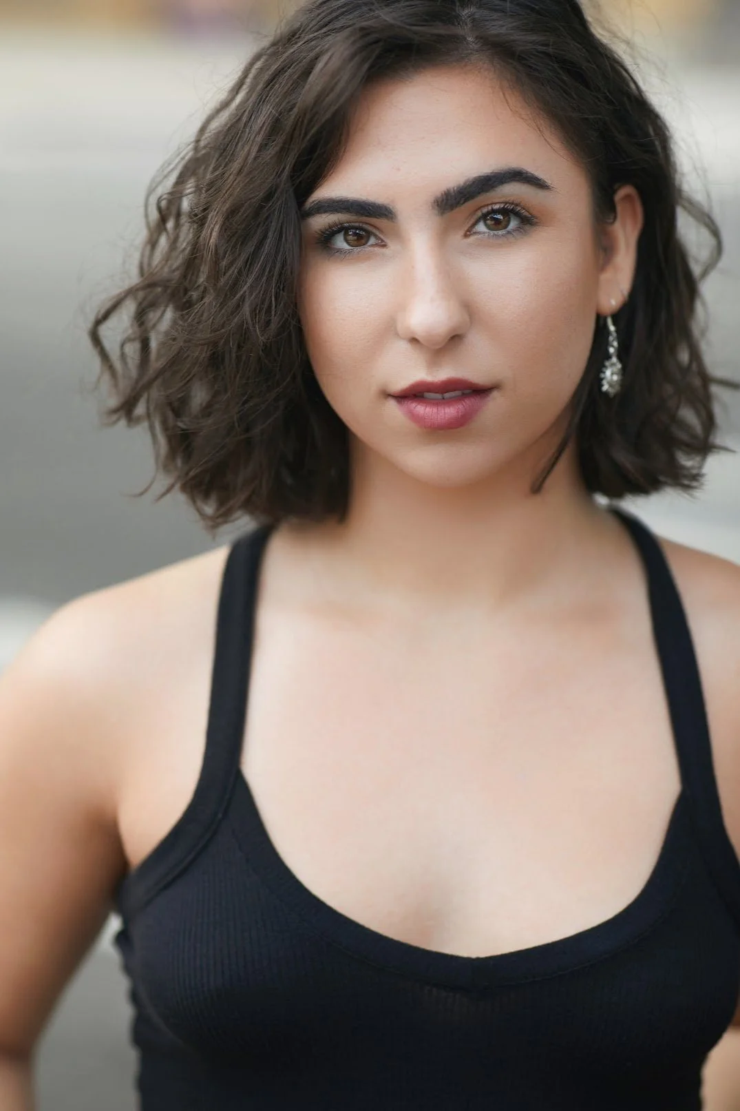 Sydney-Bossuk-headshot.jpg