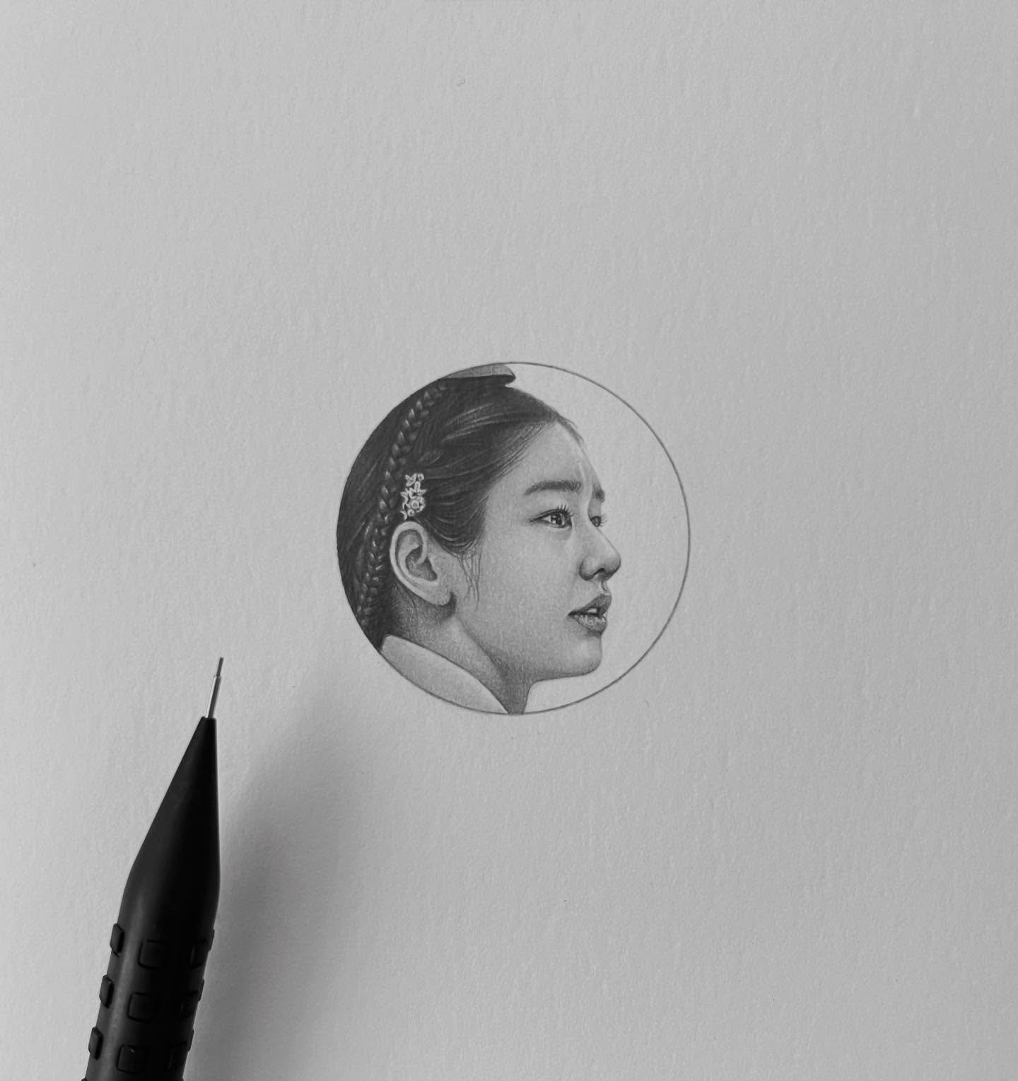 THE TINY LITTLE ONE, &ldquo;Eunjin Ahn, Gilchae Yoo in My Dearest (2023)&rdquo;

유길채 ❄️

#eunjinahn #gilchae #yoogilchae #mydearest #mydearestkdrama #doodle #tinydrawing #littledrawing #tinylittleone #originalartwork #drawing #pencildrawing #graphite